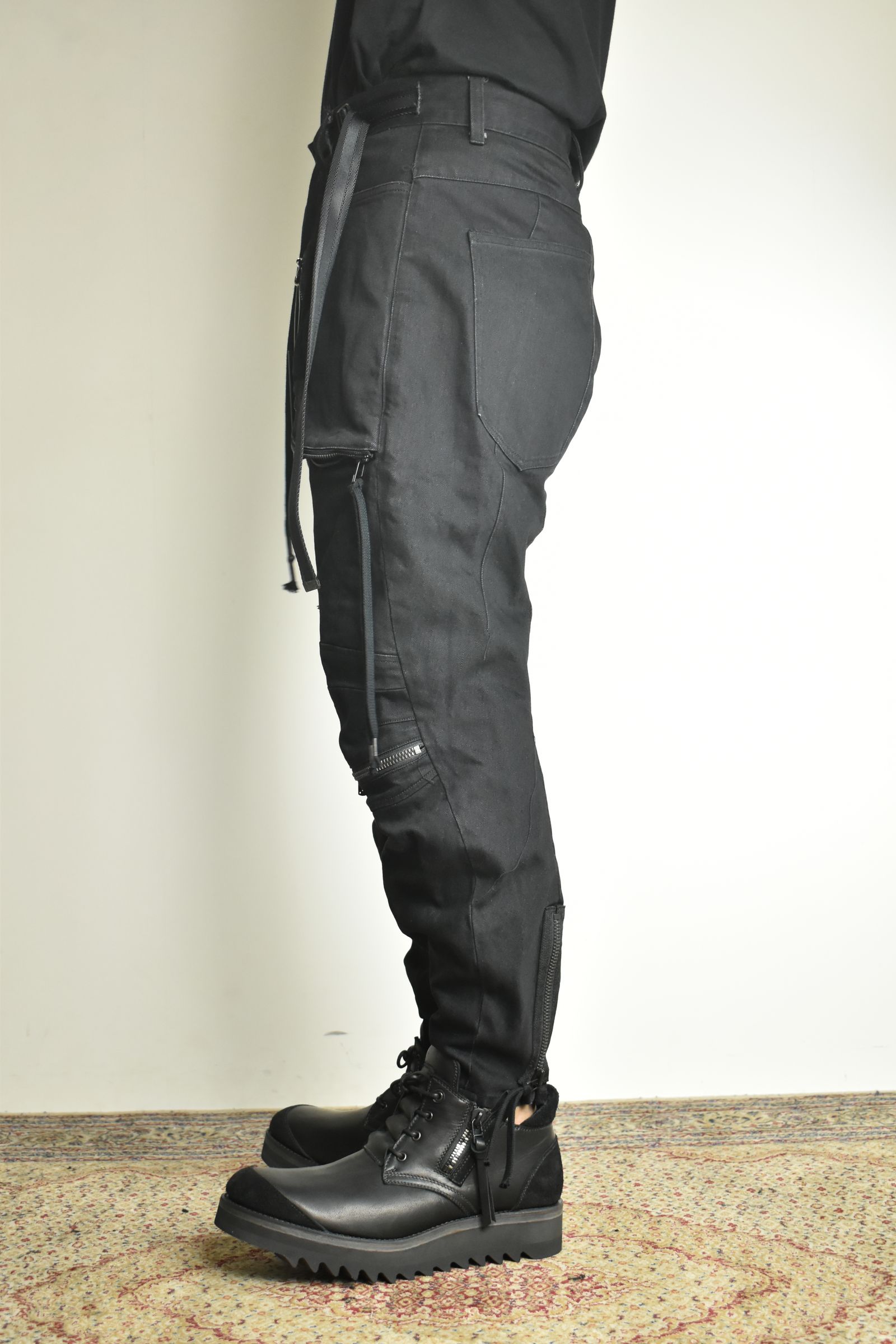Stretch Denim Knee-Open Cropped Pants"Black" / ストレッチデニムニーオープンクロップドパンツ"ブラック"