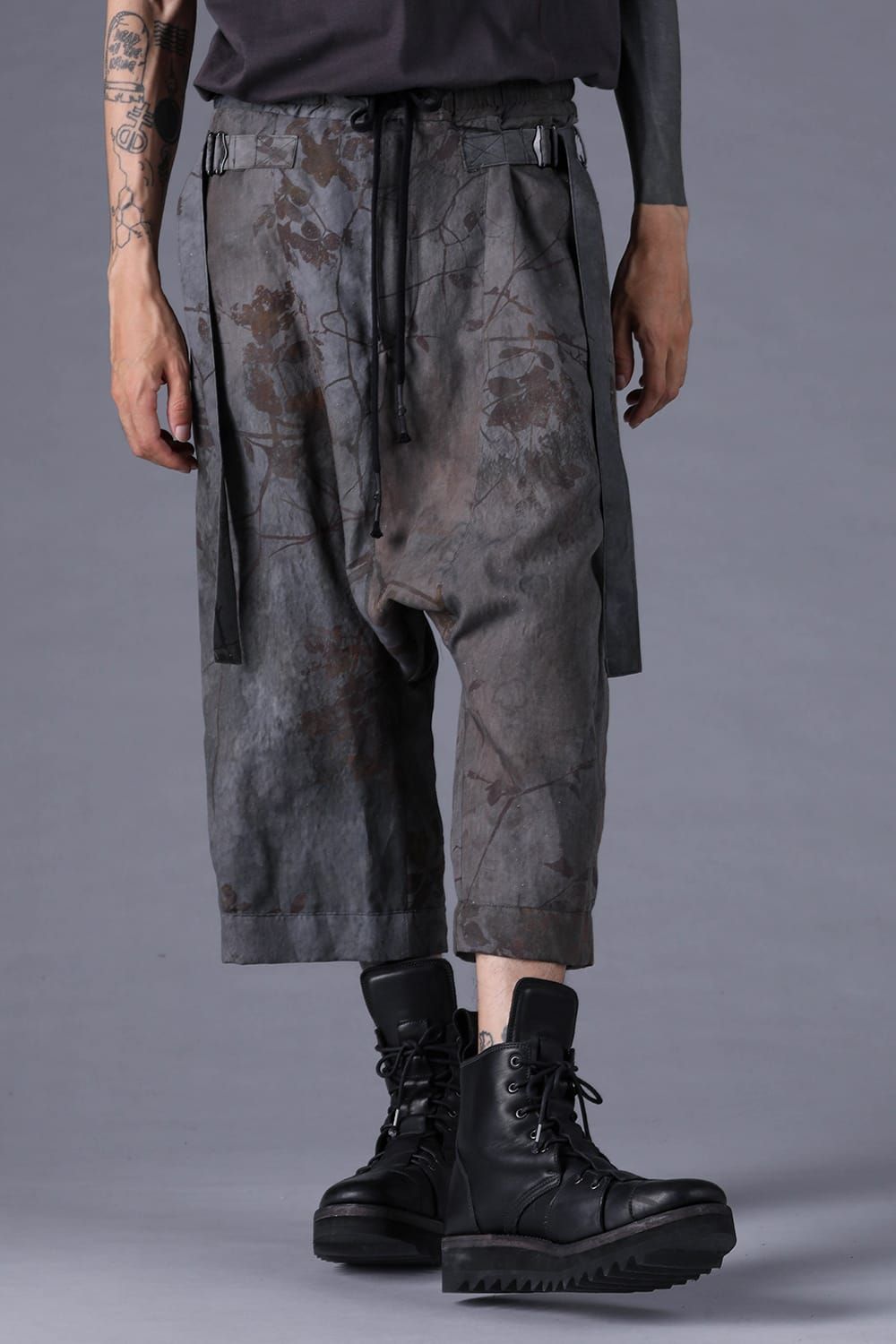 《2027SS先行予約分》Inkjet-Printed Wide-Leg Cropped Pants"Charcoal" / インクジェットプリントワイドクロップドパンツ"チャコール"