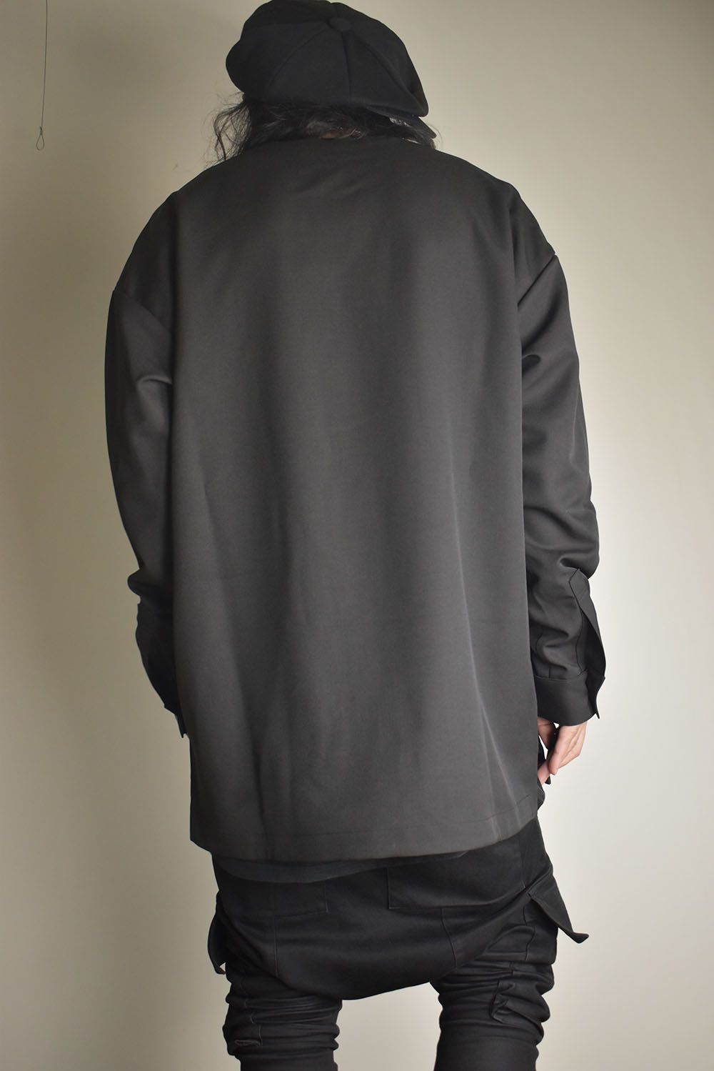 Collarless Top"Black" / カラーレストップ"ブラック"