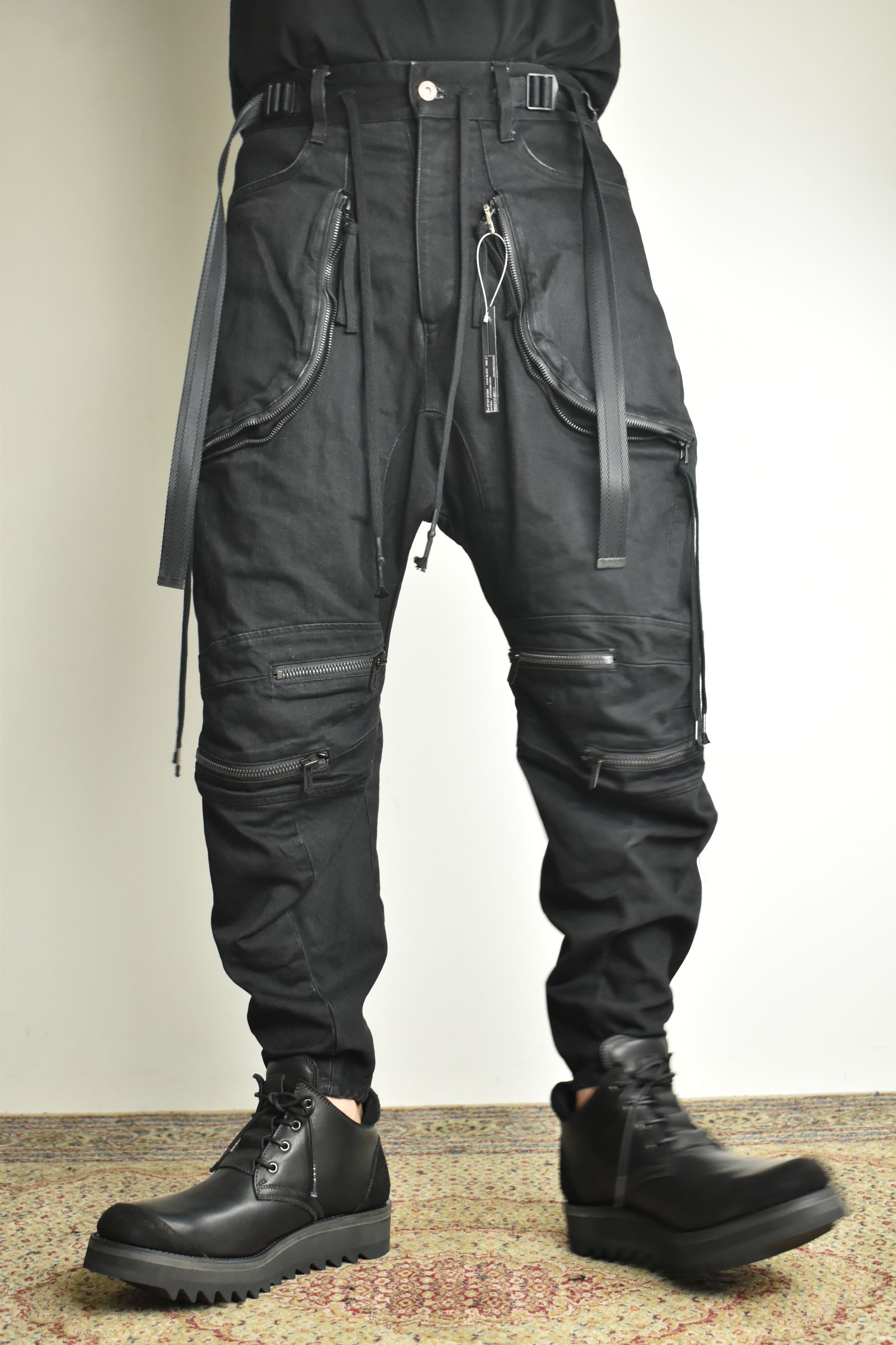 Stretch Denim Knee-Open Cropped Pants"Black" / ストレッチデニムニーオープンクロップドパンツ"ブラック"