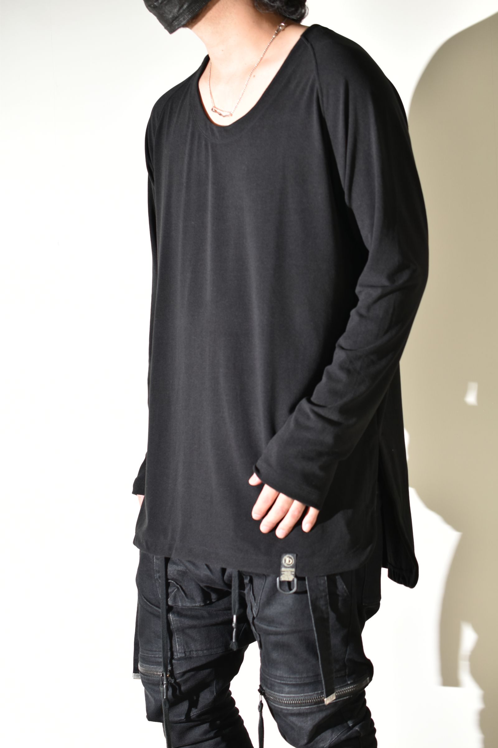 Loose Neck Premier Long Sleeve Tee"Black" /  ルーズネックプレミアロングスリーブTee"ブラック"