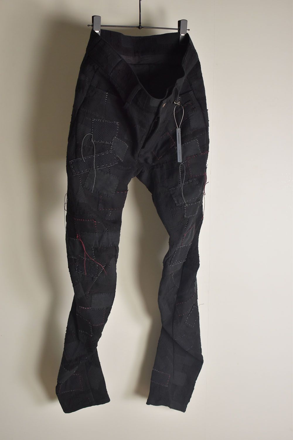 Hand Patchwork Crust Jacquard Overlock Twist Curve Pants "Black" / ハンドパッチワーククラストジャガードオーバーロックツイストカーブパンツ"ブラック"