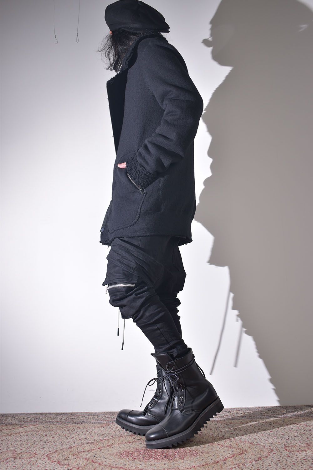 ライトな着心地で暖かく