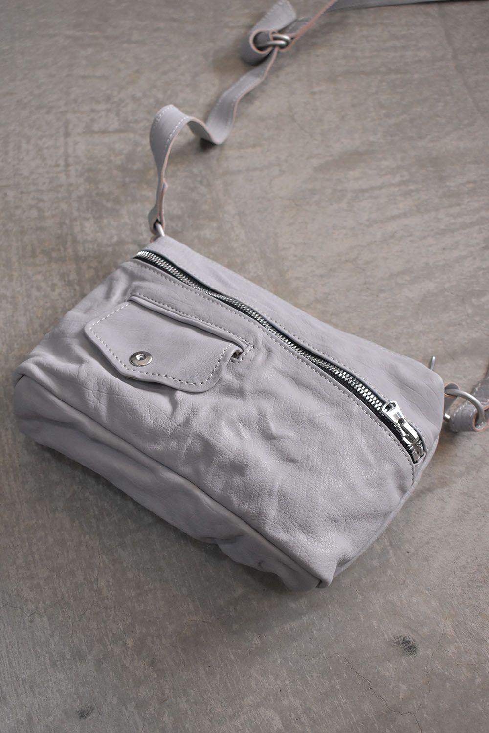 Japan Calf Product Wash Rider's Succotch"White" / ジャパンカーフ製品洗いライダースサコッシュ"ホワイト"
