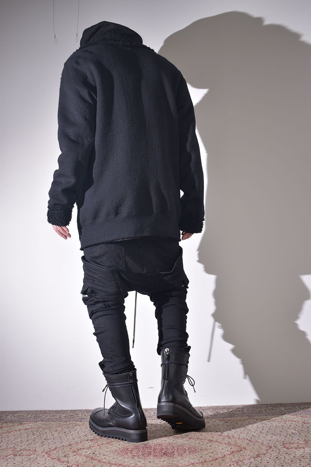 ライトな着心地で暖かく