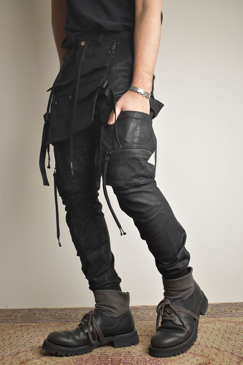 Product Coating Bag Attached Cargo Jogging Pants"Black" / 製品コーティングバッグアタッチドカーゴジョグパンツ"ブラック"