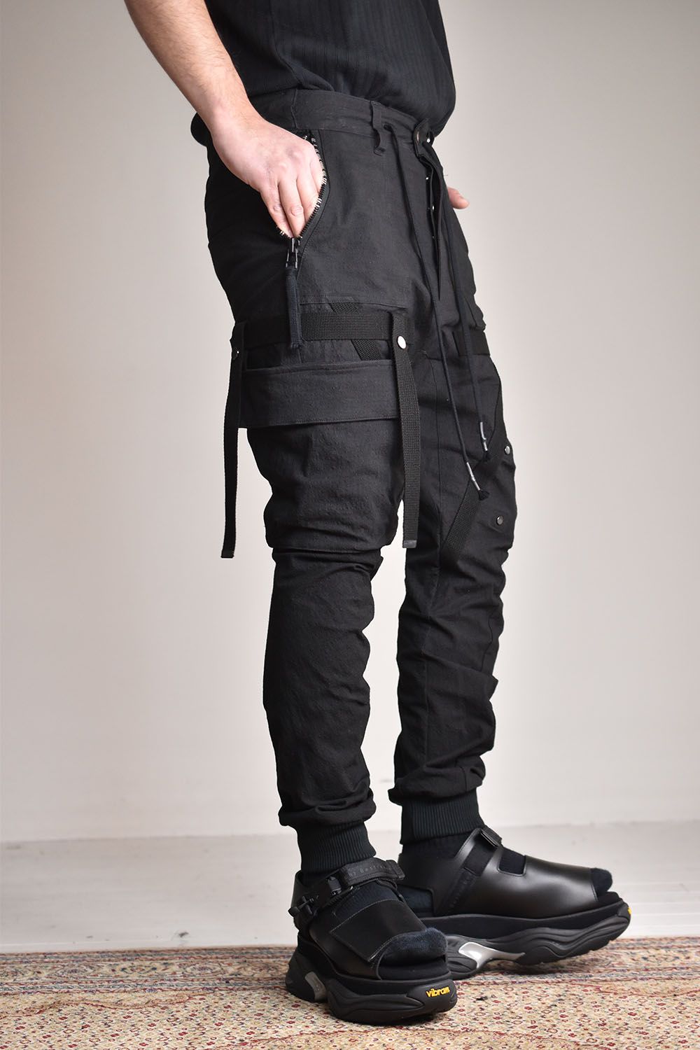 D.HYGEN Washer Tuck Tapered Pants】 | bumblebeebight.ca