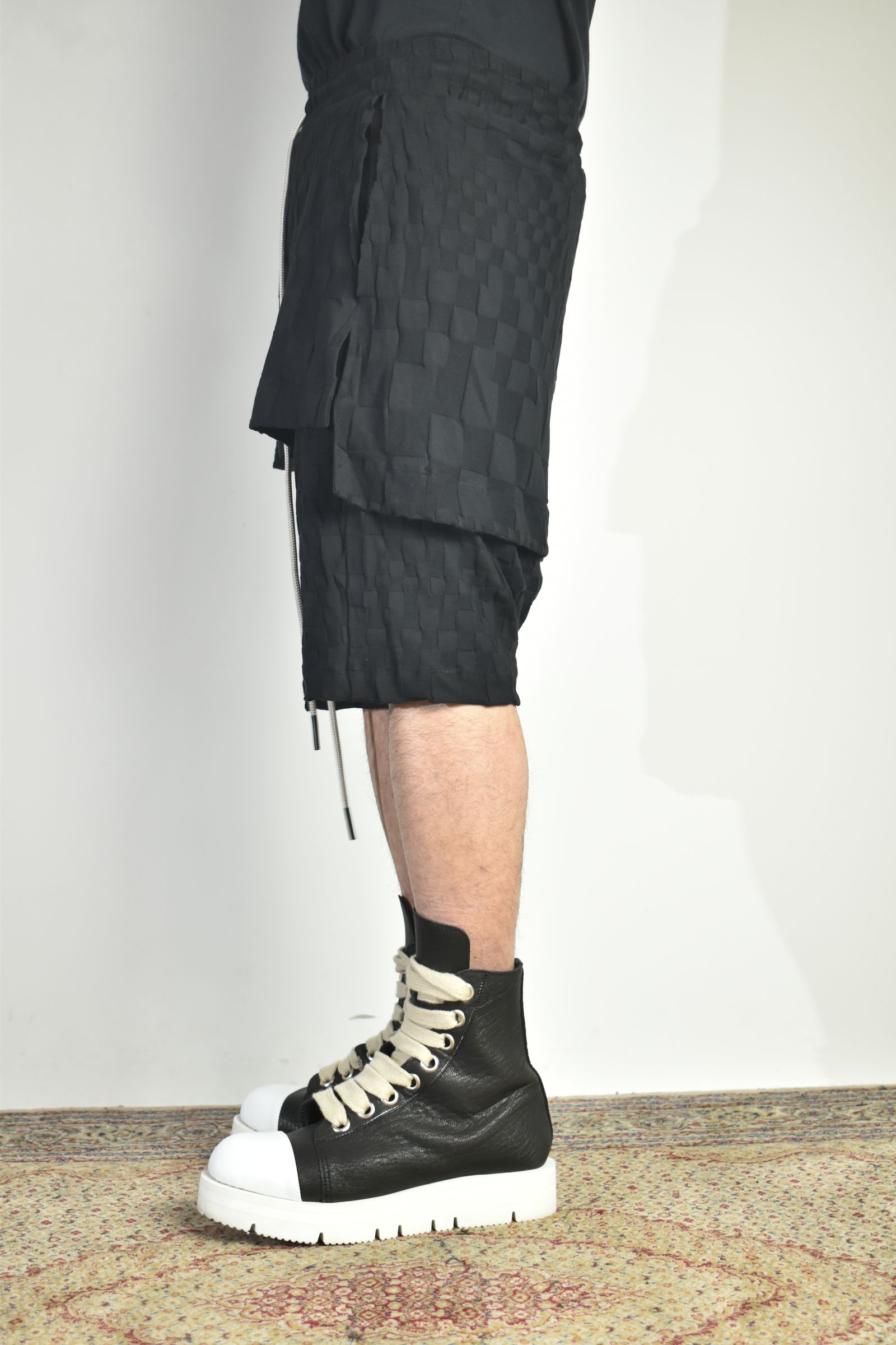 Gradient Plaid Pattern Layered Shorts"Black" / グラデーションチェックパターンレイヤードショーツ"ブラック"