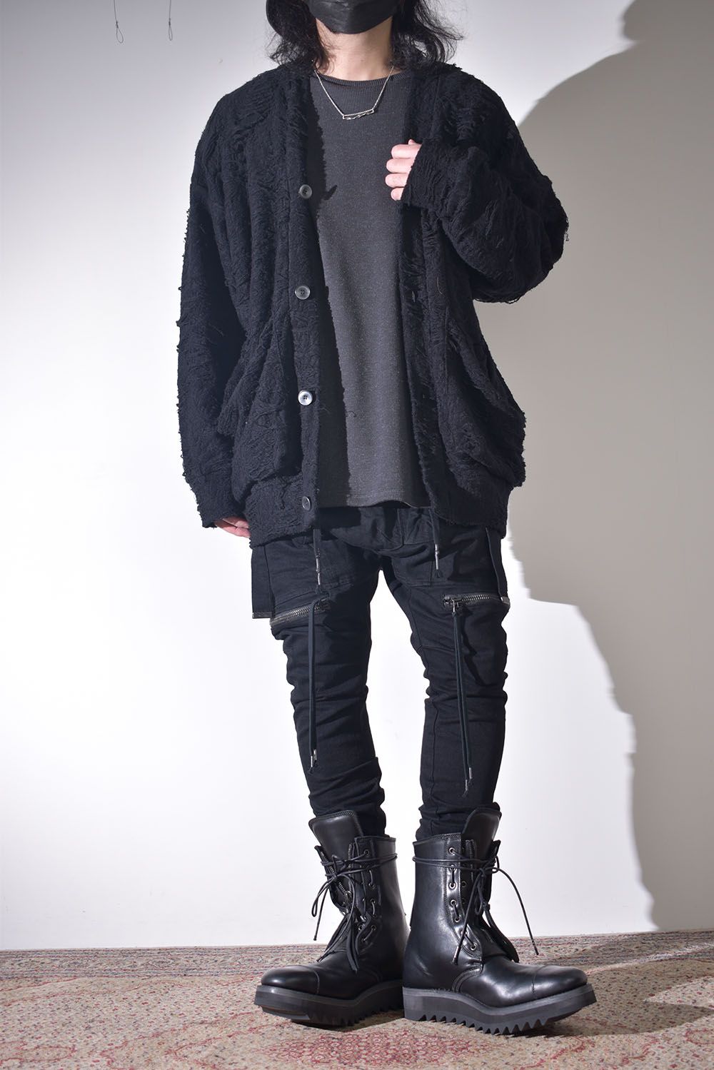 プラスカーディガンで冬仕様