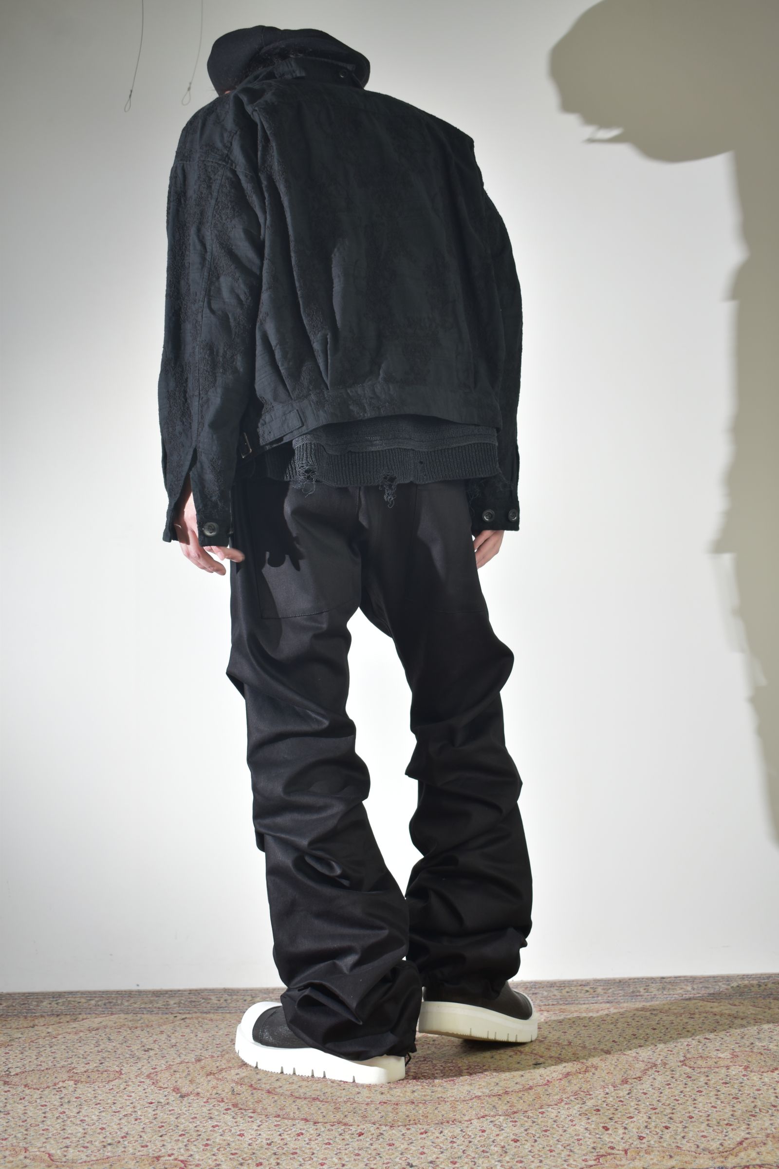 ブーツカット、早くもラス1