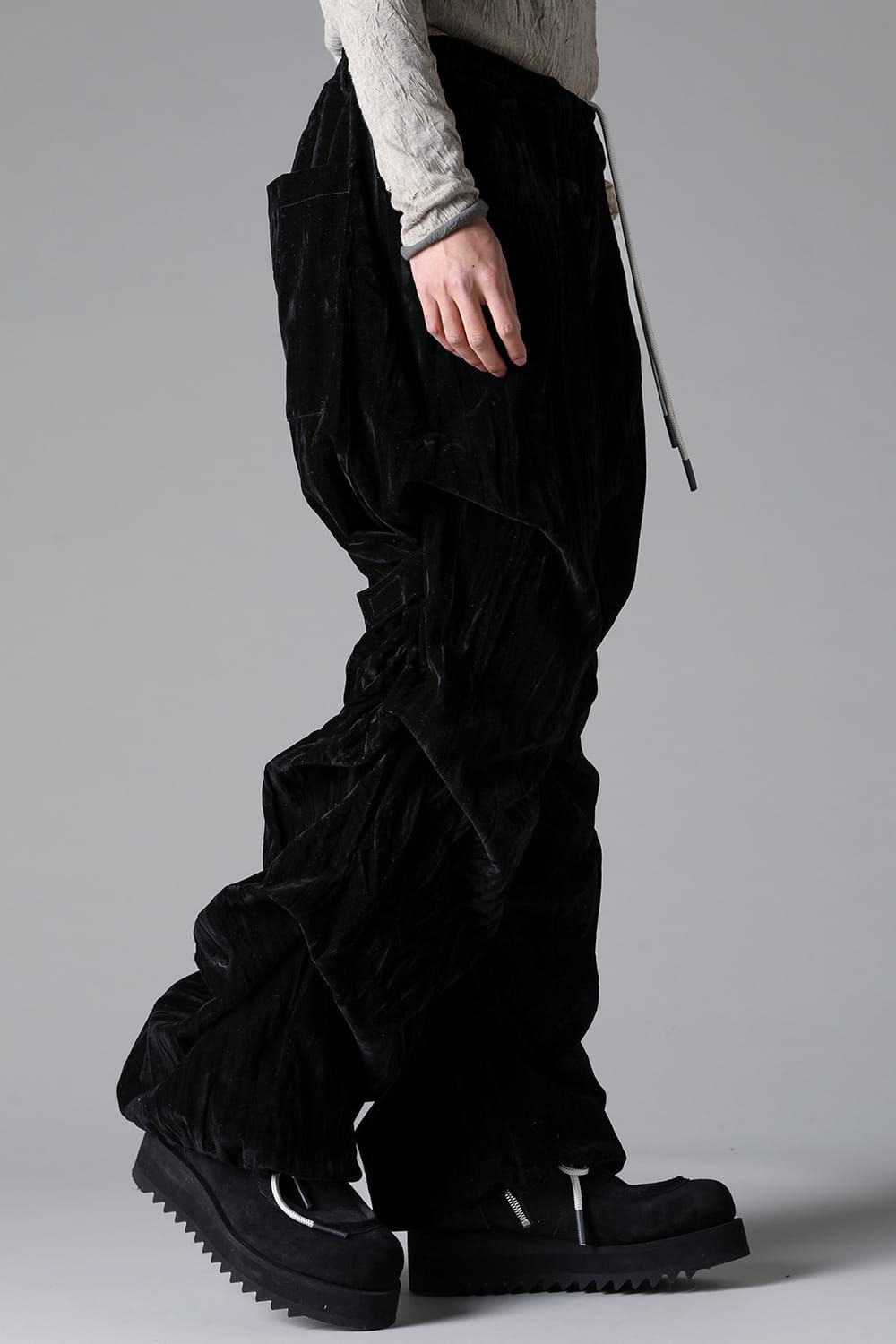 《2025AW先行予約》Washer Velour Tuck Wide Pants"Black" / ワッシャーベロアタックワイドパンツ"ブラック"