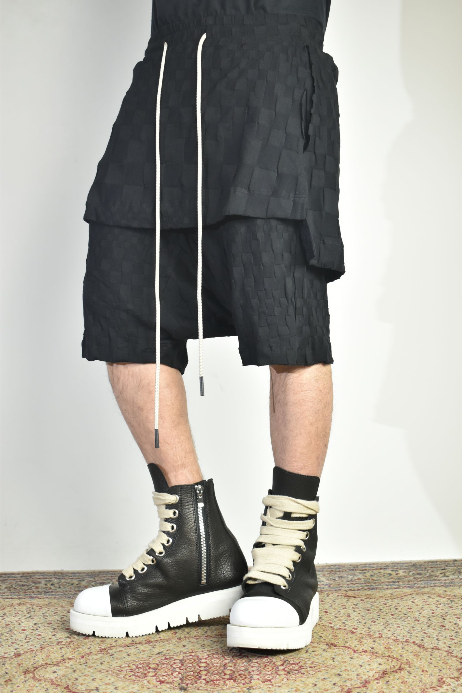 Gradient Plaid Pattern Layered Shorts"Black" / グラデーションチェックパターンレイヤードショーツ"ブラック"