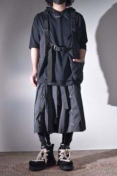 夏でも楽しめるレイヤード