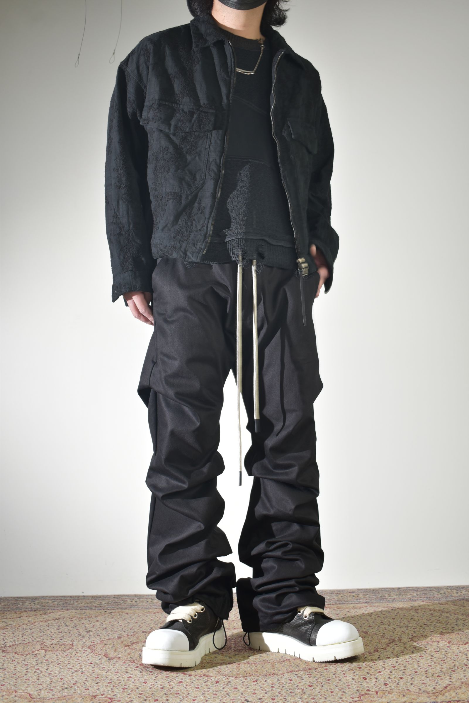 ブーツカット、早くもラス1