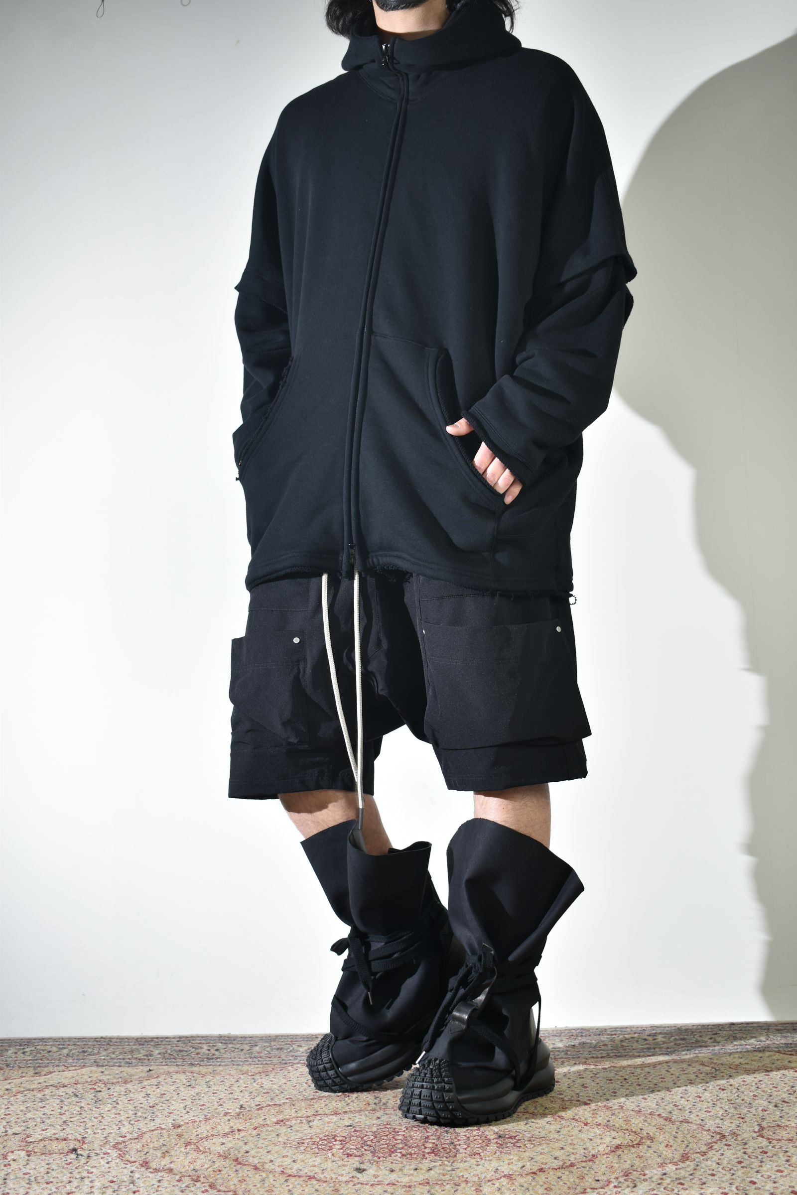 2Wayで着られる着用シーズンの長いスウェット