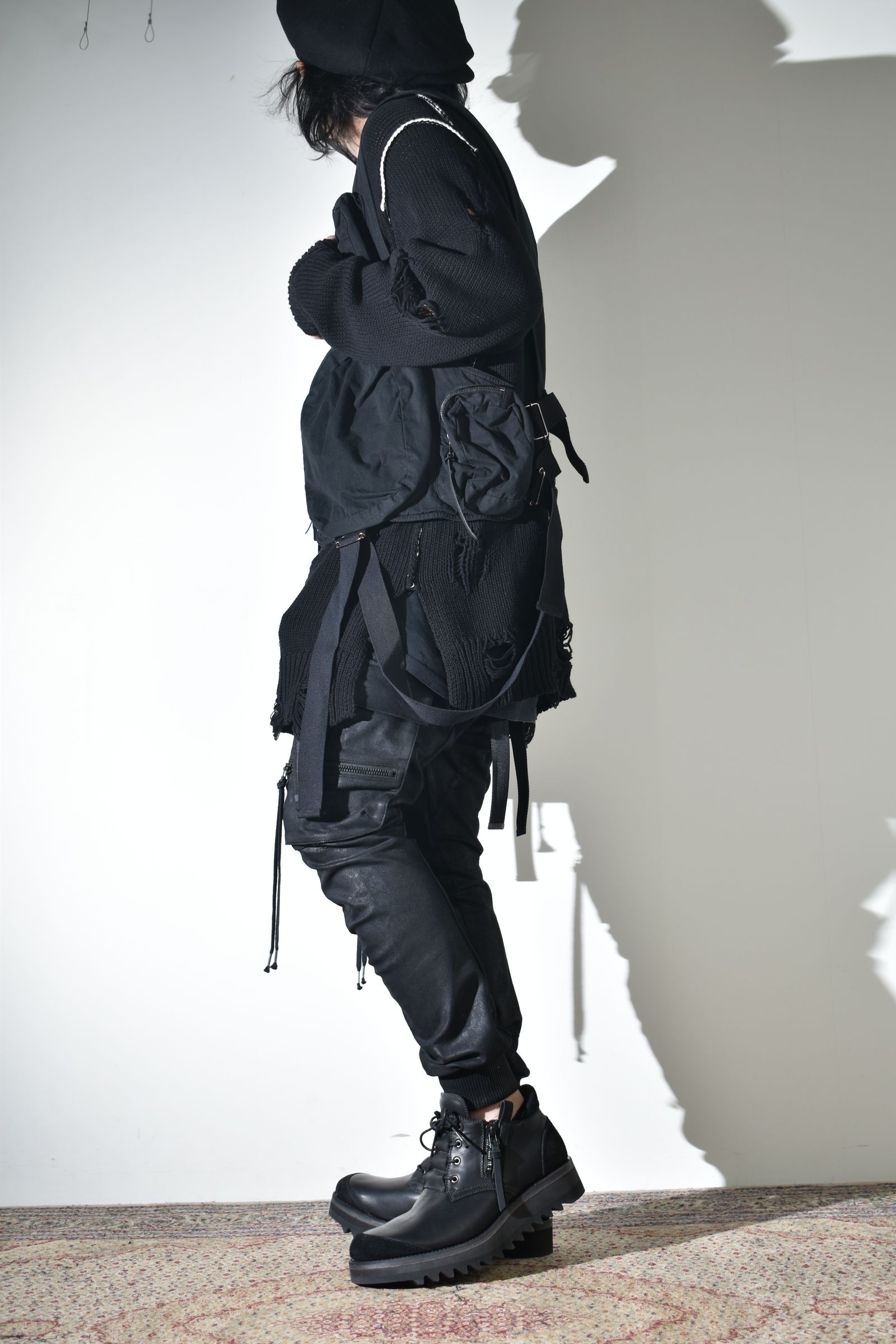 春ニット × ベスト