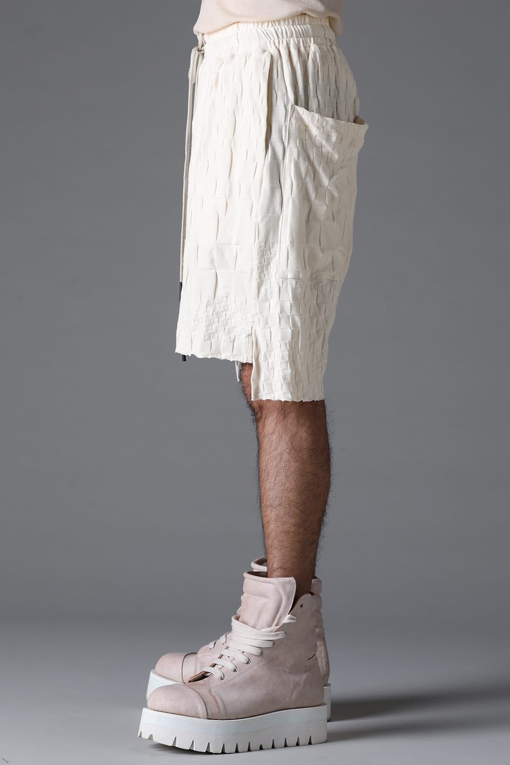 《2026SS先行予約》Gradient Plaid Pattern Shorts"Black / Cream" / グラデーションチェックパターンショーツ"ブラック/クリーム"
