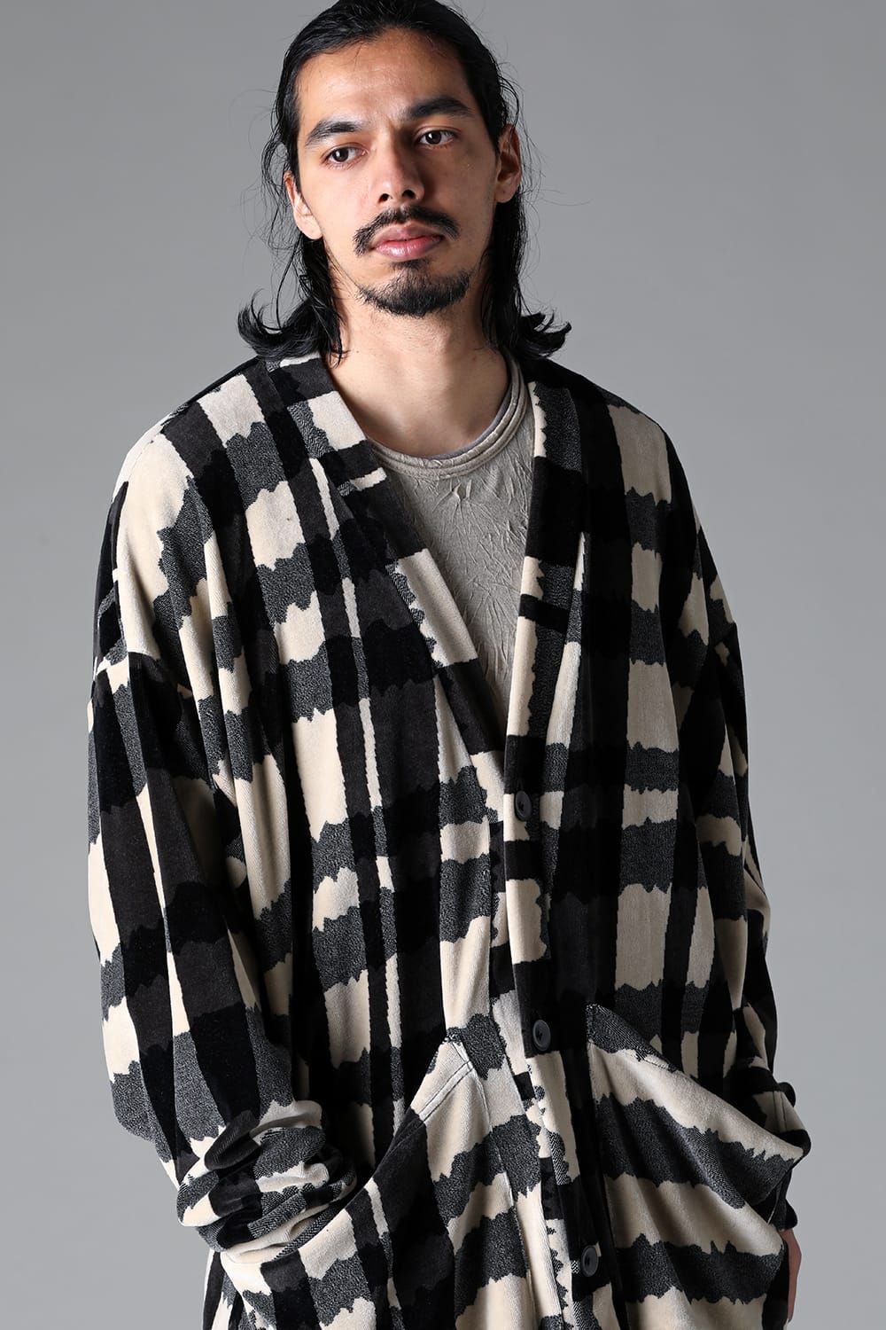 《2025AW先行予約》Checked Pattern Jumbo Cardigan"Black×Grey×Ivory" / チェックパターンジャンボカーディガン"ブラック×グレー×アイボリー"