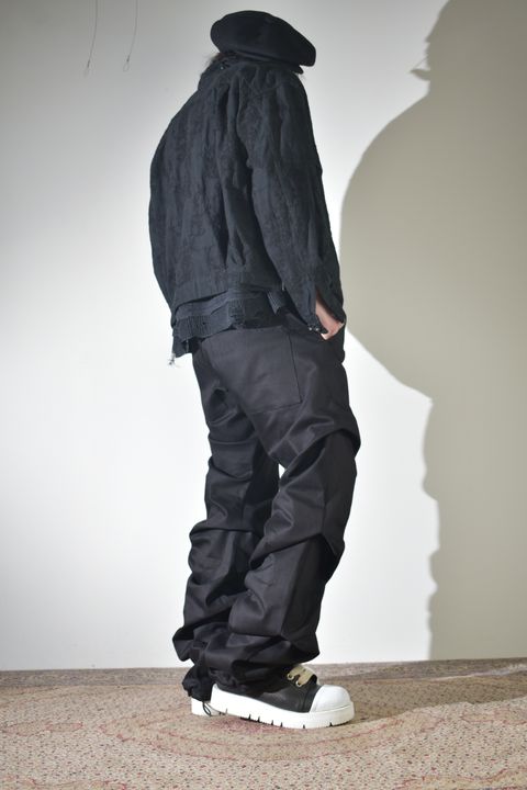 ブーツカット、早くもラス1