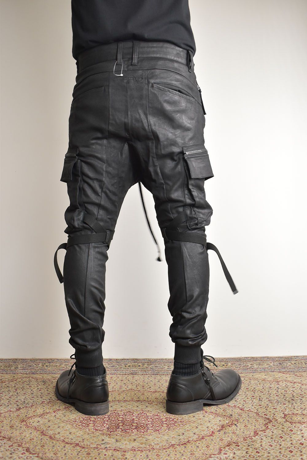 Product-Coated Jersey-Like Denim Cargo Jog Pants"Black" / 製品コーティングジャージーライクデニムカーゴジョグパンツ"ブラック"