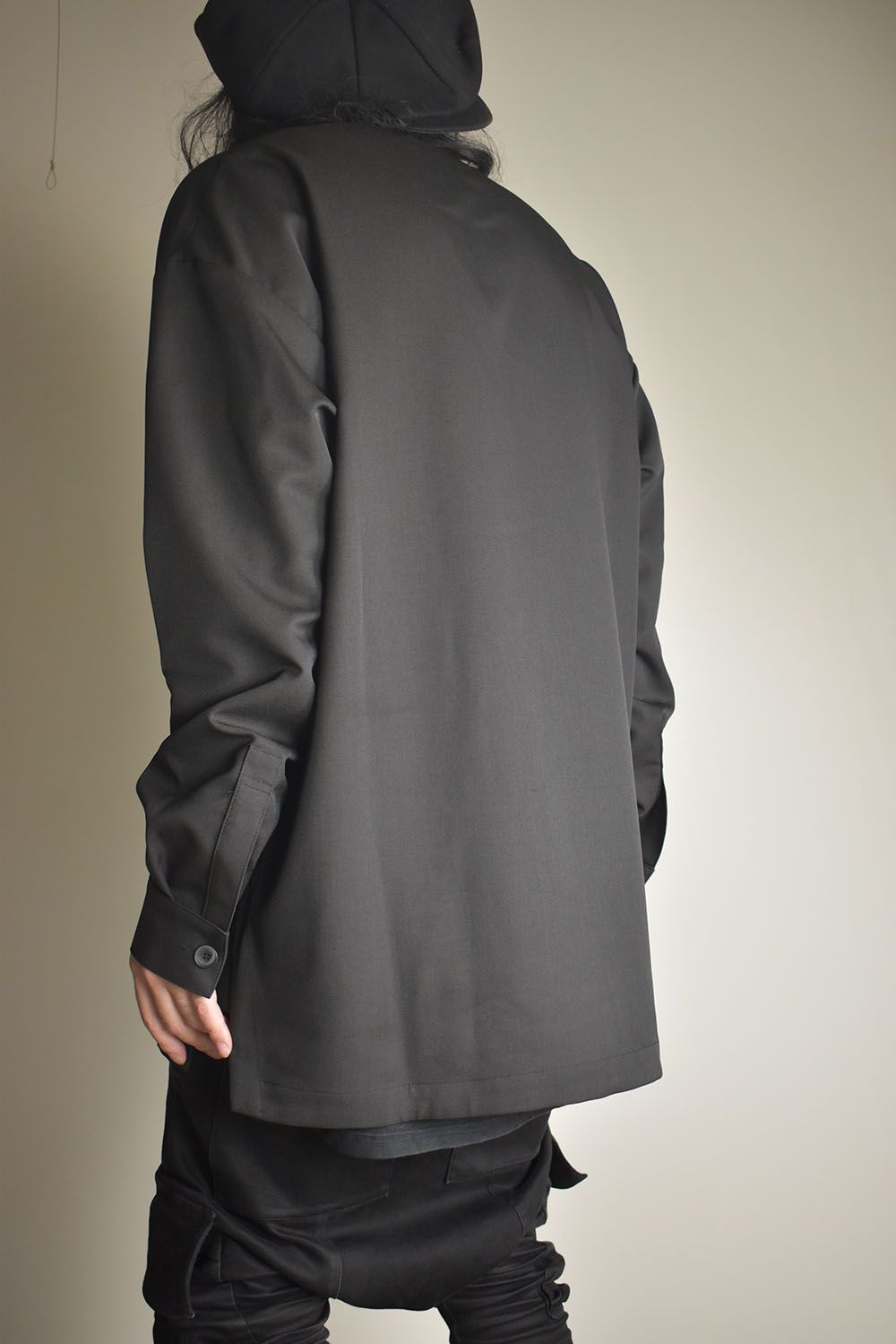 Collarless Top"Black" / カラーレストップ"ブラック"