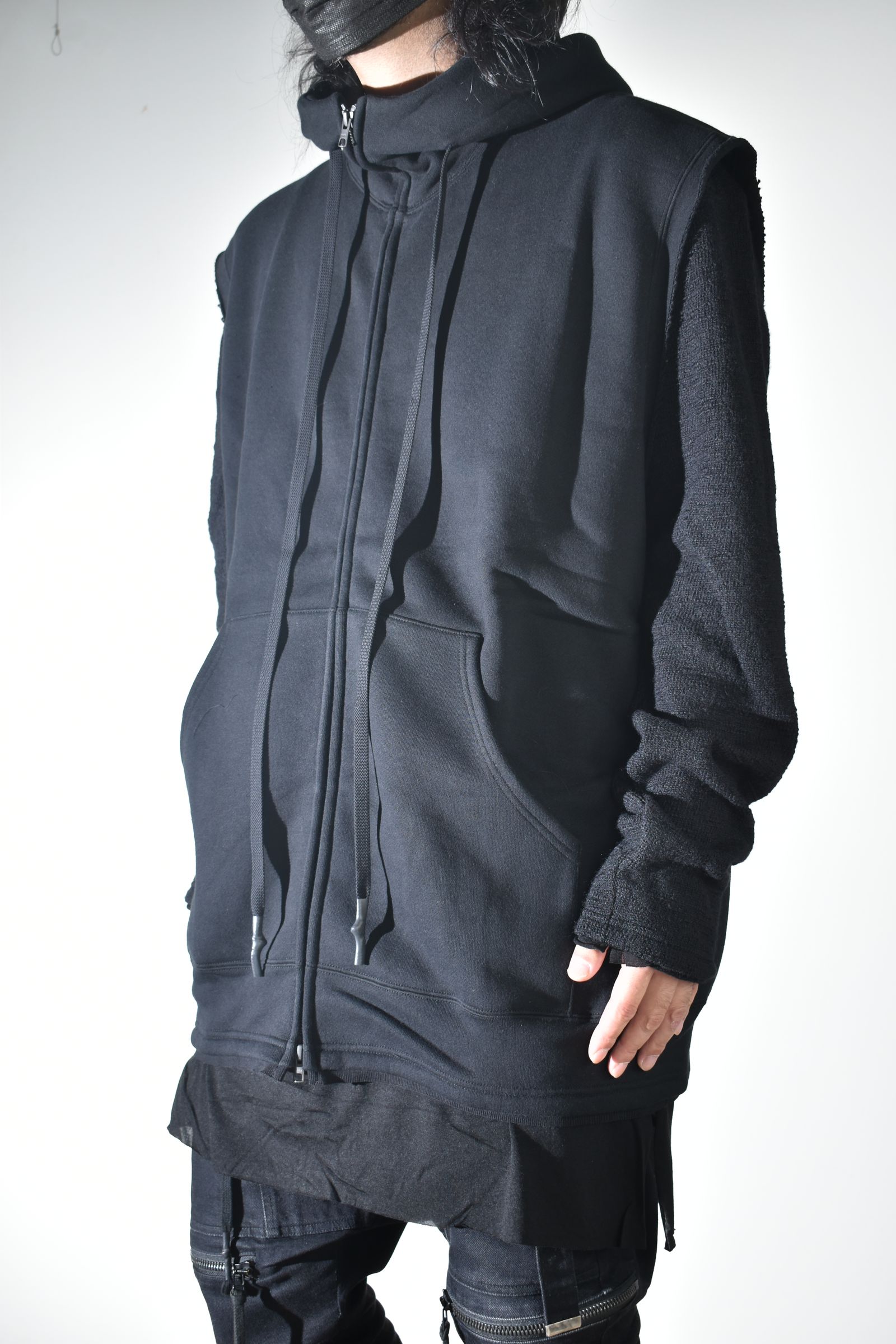 Over Size Sleeve Less Zip Up Parker"Black" / オーバーサイズスリーブレスジップアップパーカー"ブラック"