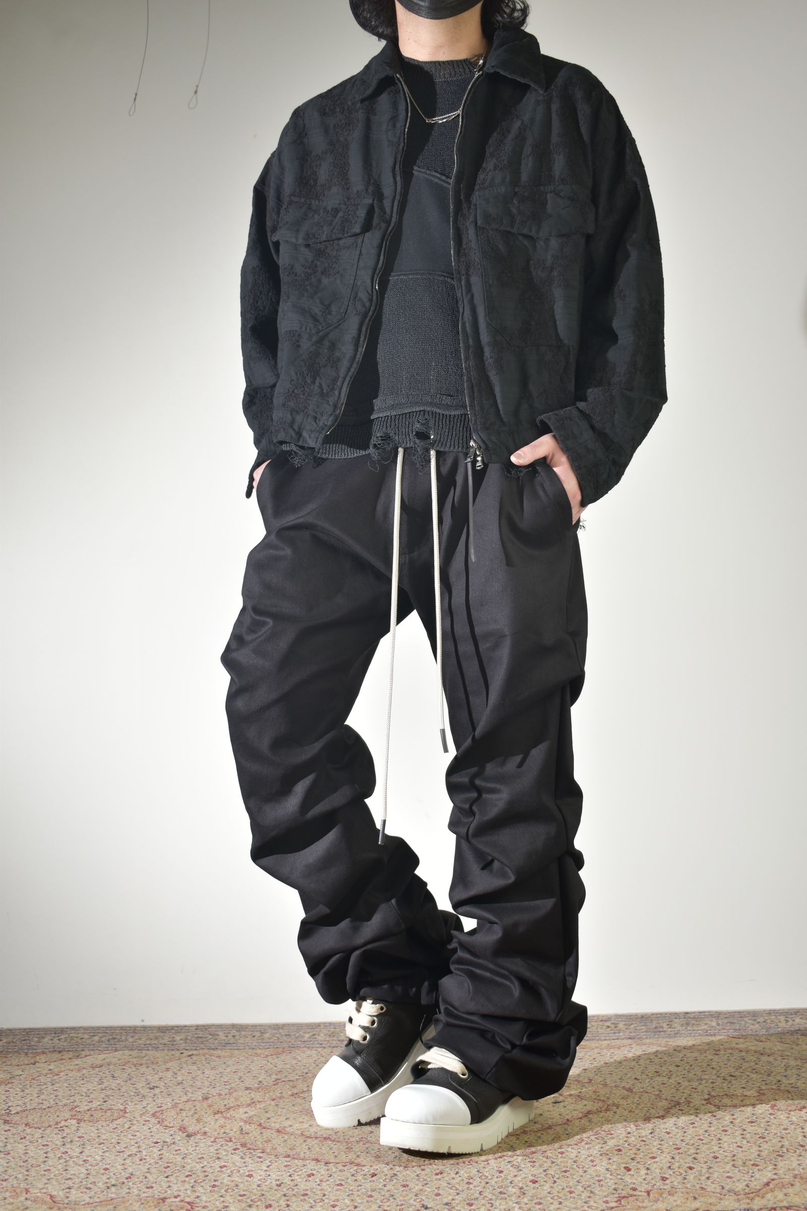 ブーツカット、早くもラス1