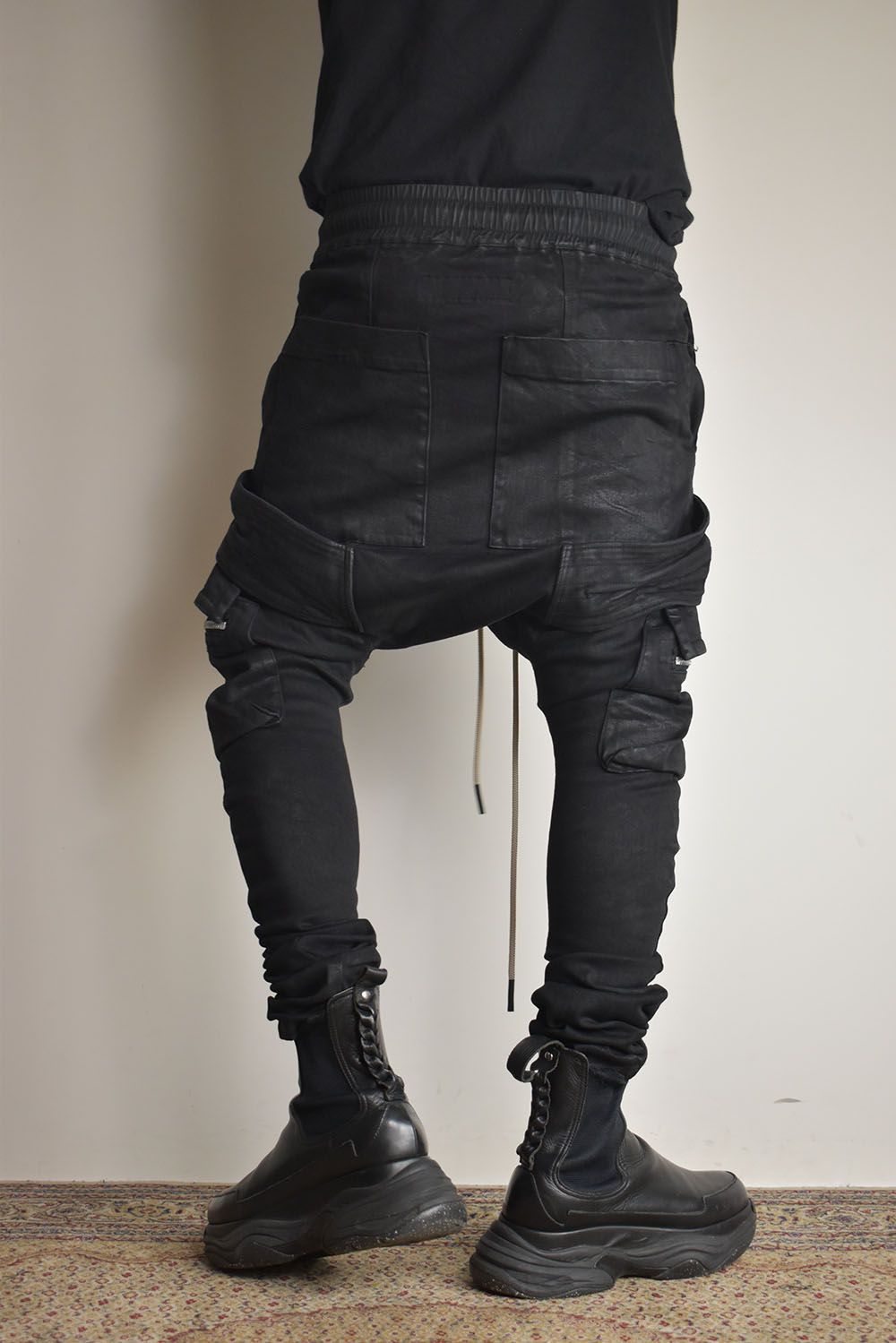 《2025AW先行予約》Denim Coating Cargo Sarouel Skinny"Black" / デニムコーティングカーゴサルエルスキニー"ブラック"