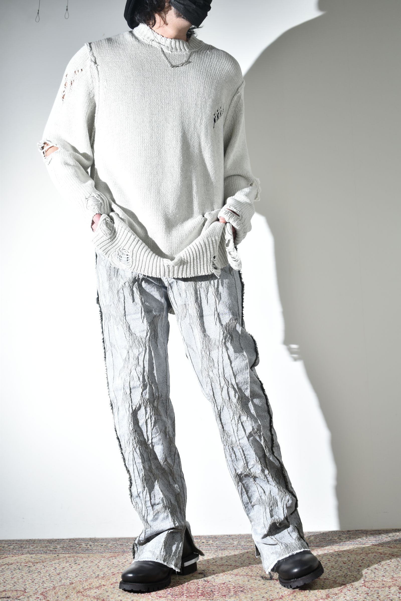 Licht Bestreben 2026SS クリーンな配色に退廃的にジャガードを施したセットアップ