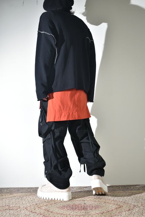 差し色とリラックスカジュアル