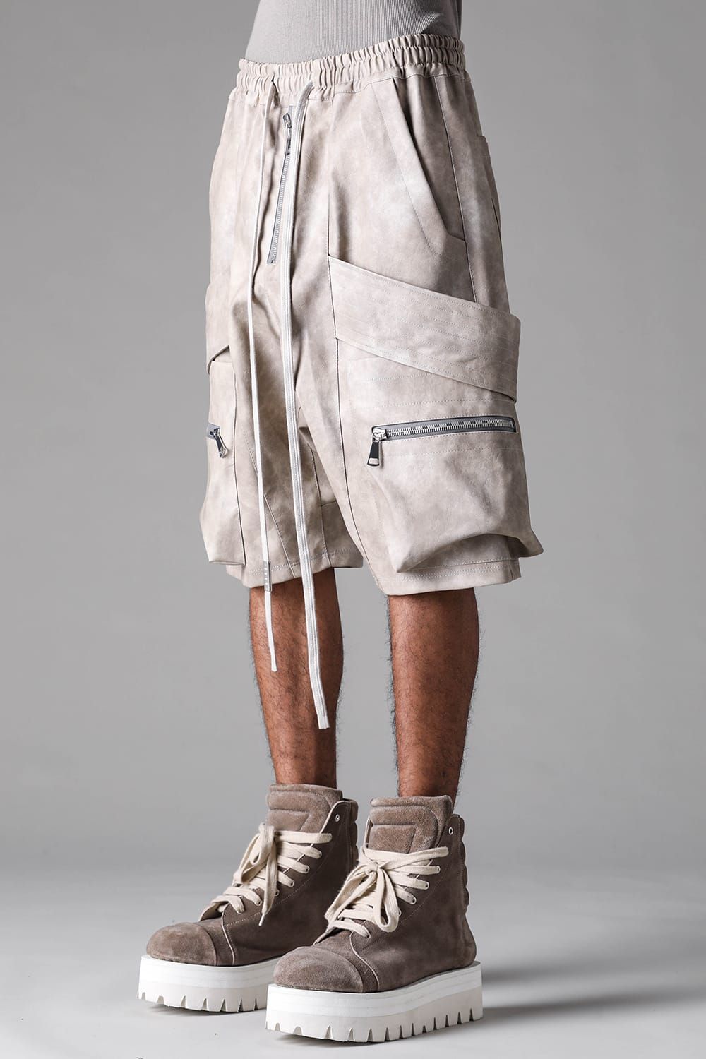 《2027SS先行予約》Vegan Leather Belt Cargo Sarrouel Shorts"Black / L.Beige" / ヴィーガンレザーベルトカーゴサルエルショーツ"ブラック / ライトベージュ"