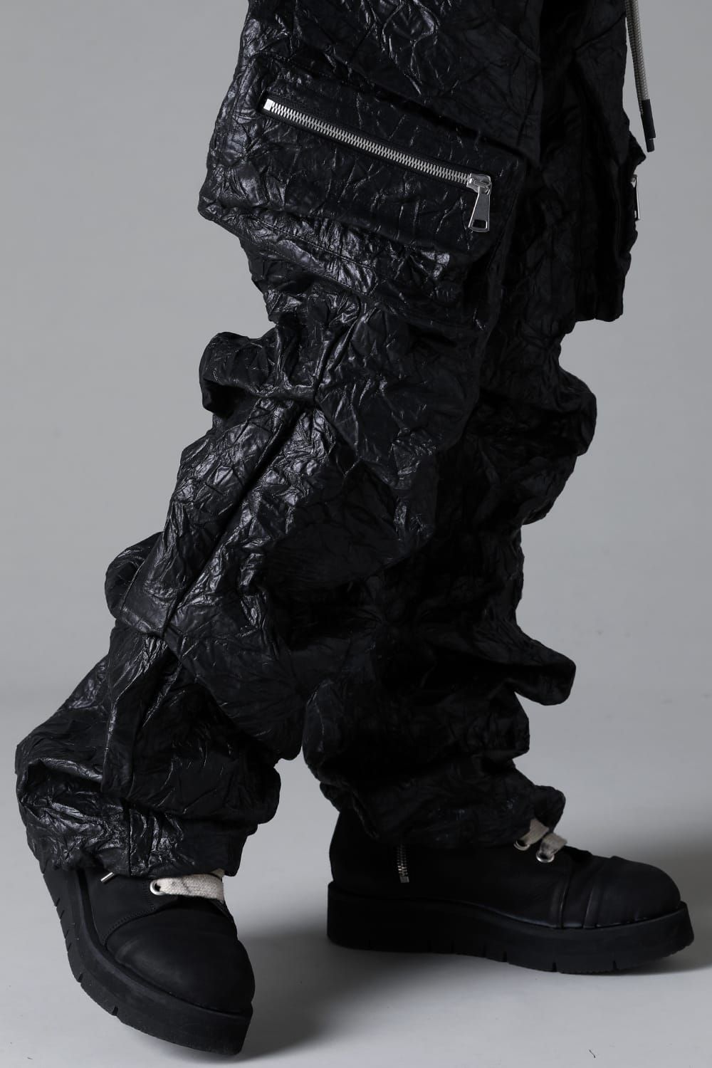 Washer Synthetic Leather Boots Cut Tuck Cargo Pants"Black " / ワッシャーシンセティックレザーブーツカットタックカーゴパンツ"ブラック"