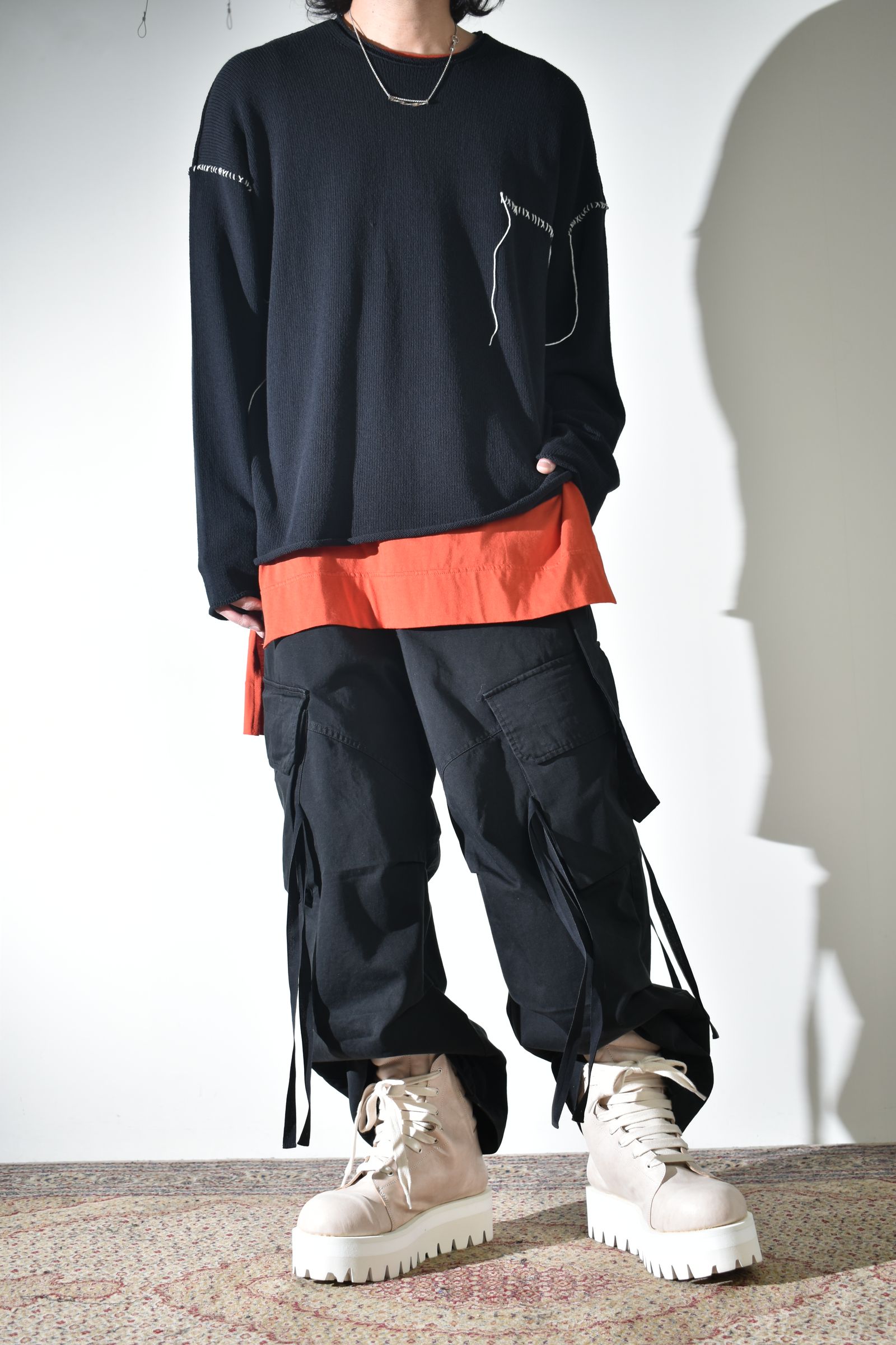 差し色とリラックスカジュアル