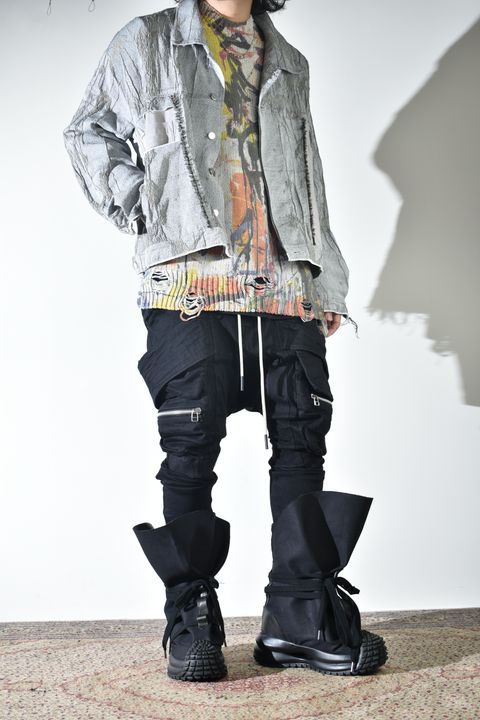 サルエルスキニーも合うサックブーツ