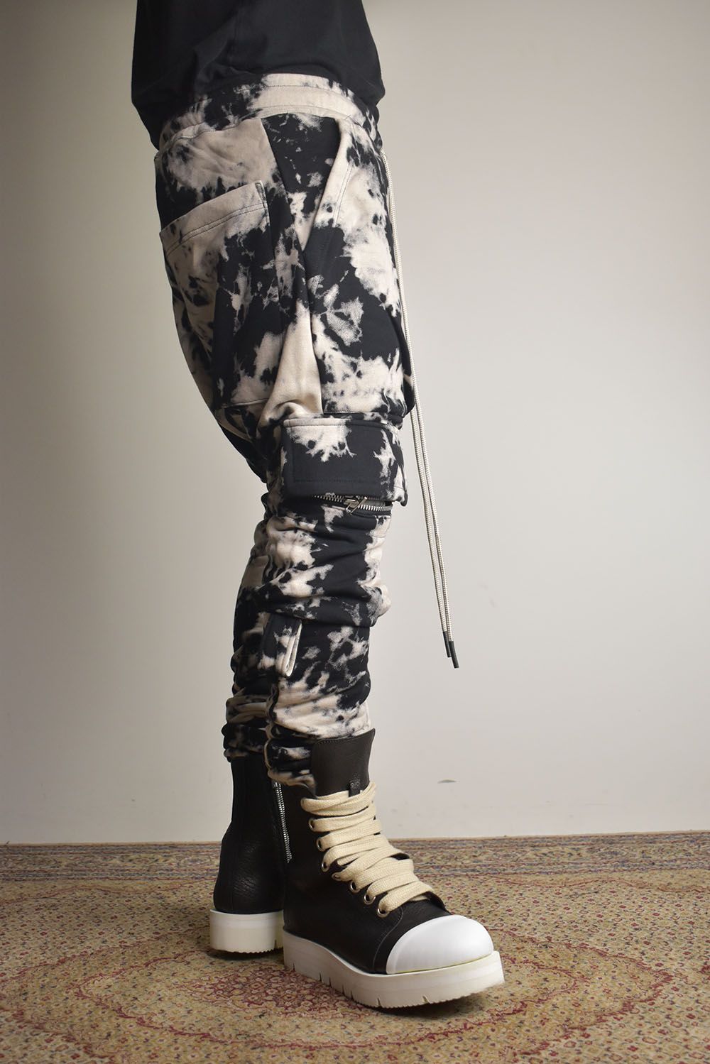 Discharge Pinting Cargo Sarouel Skinny"Black×Ivory" /ディスチャージプリントカーゴサルエルスキニー"ブラック×アイボリー"