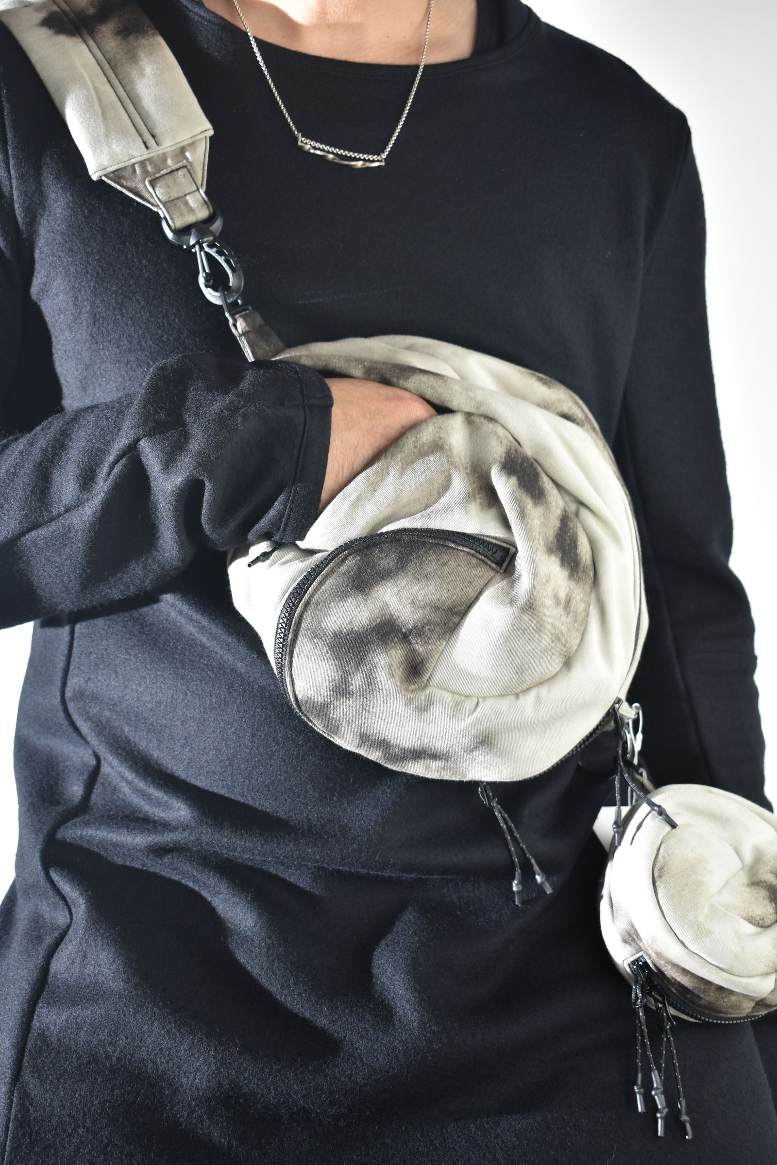 Sphere Shoulder Bag "Black Bleached" / スフィアショルダーバッグ"ブラックブリーチ"