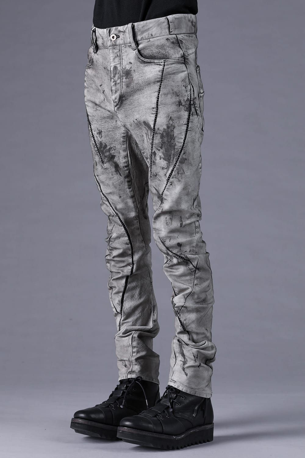《2027SS先行予約分》Dirty Finish Overlock Twist Curve Pants"Dusty White" / ダーティ加工オーバーロックツイストカーブパンツ "ダスティホワイト"