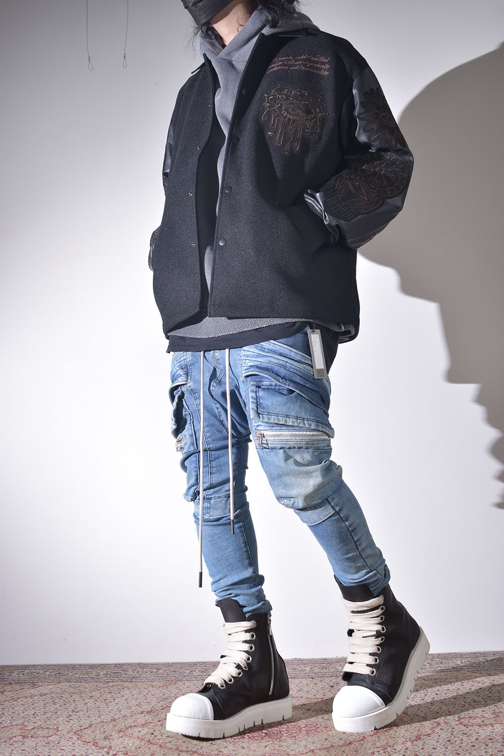 インディゴ × ピグメントグレー