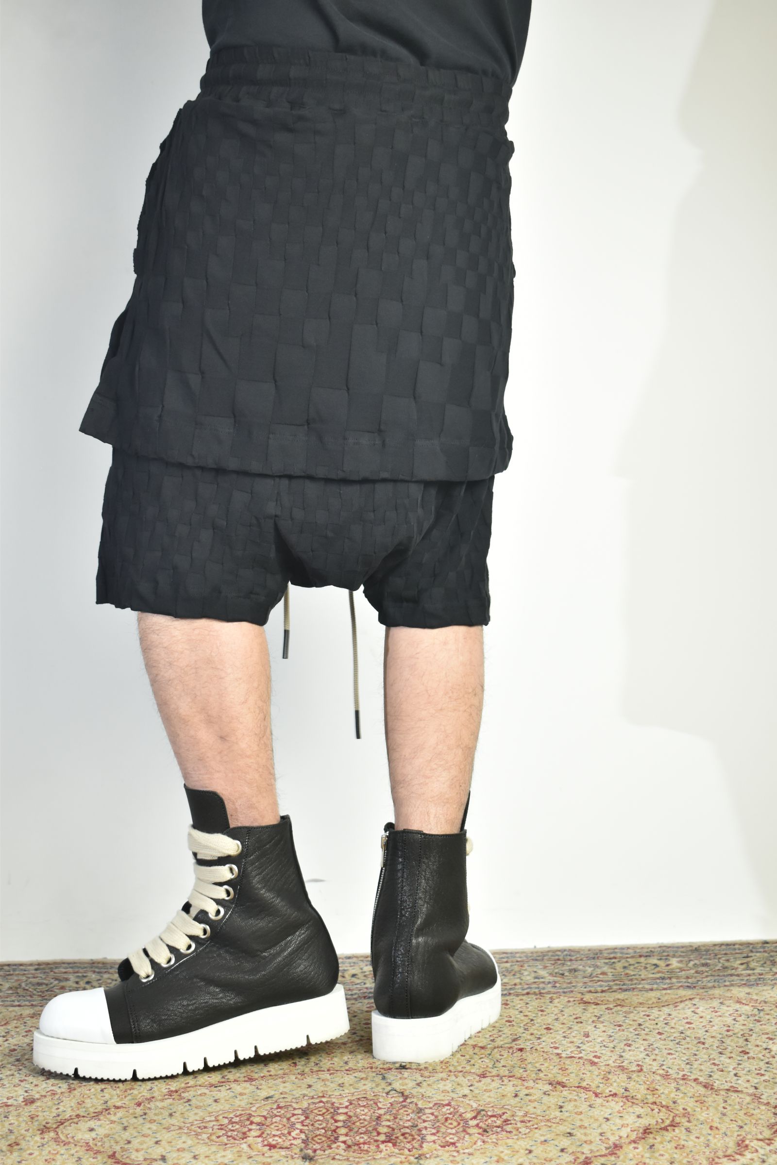 Gradient Plaid Pattern Layered Shorts"Black" / グラデーションチェックパターンレイヤードショーツ"ブラック"