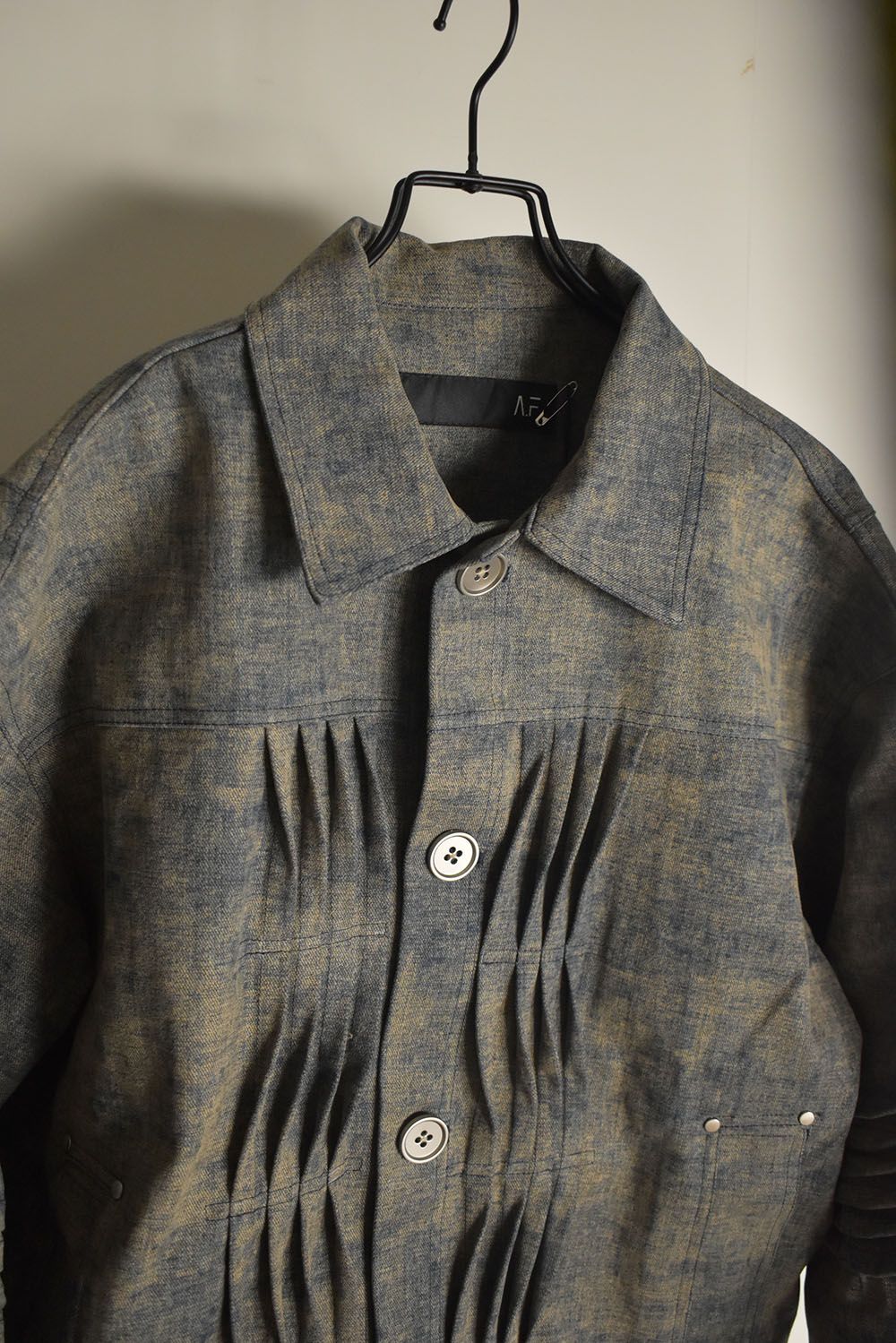 Blended Shades Denim Pin Tuck Blouson "Steel Blue" / ブレンデッドシェイドデニムピンタックブルゾン"スティールブルー"