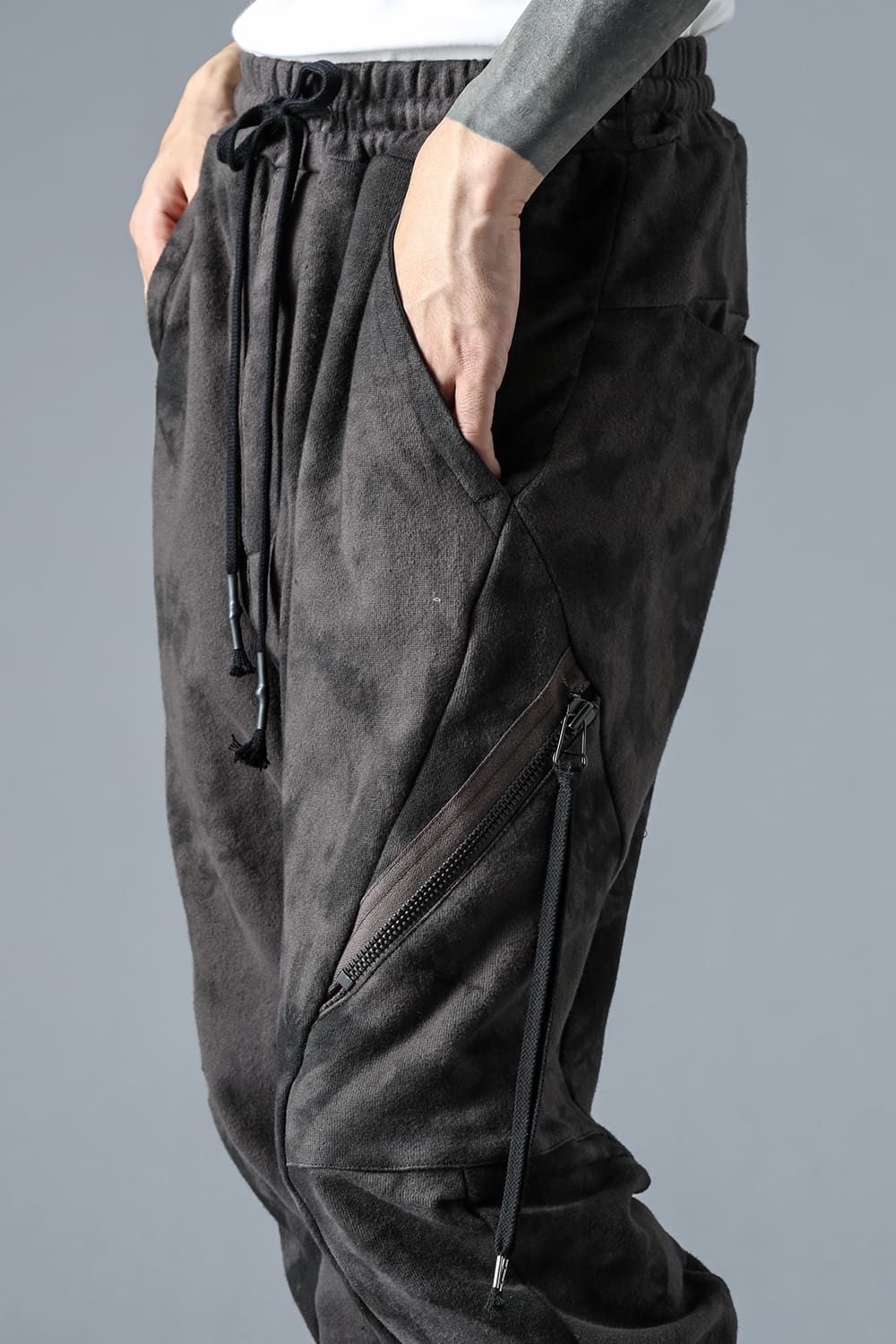 D.HYGEN - Unevenly Dyed Non-Ply Yarn Sarrouel Jogger Pants 