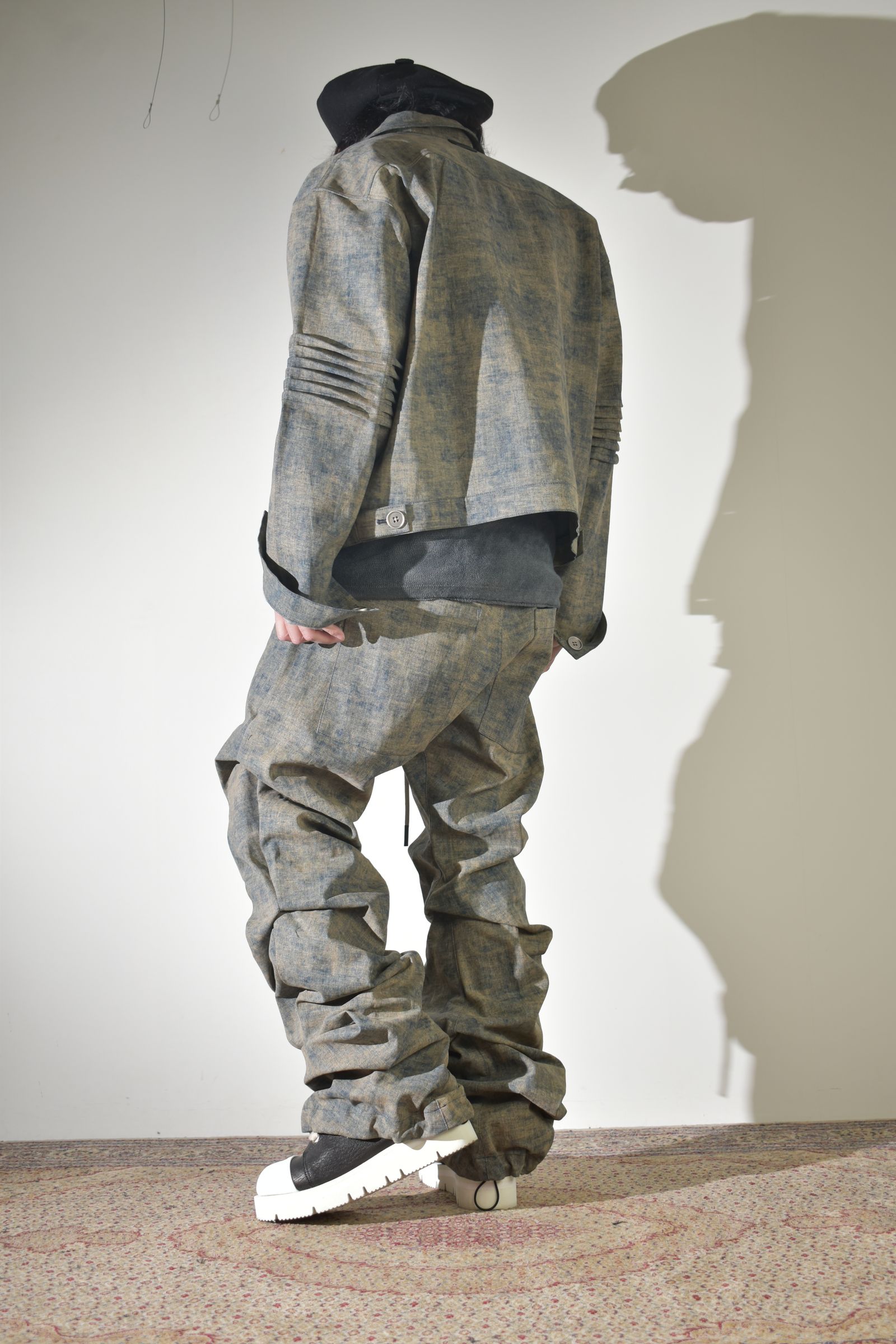 スティールブルーでセットアップ