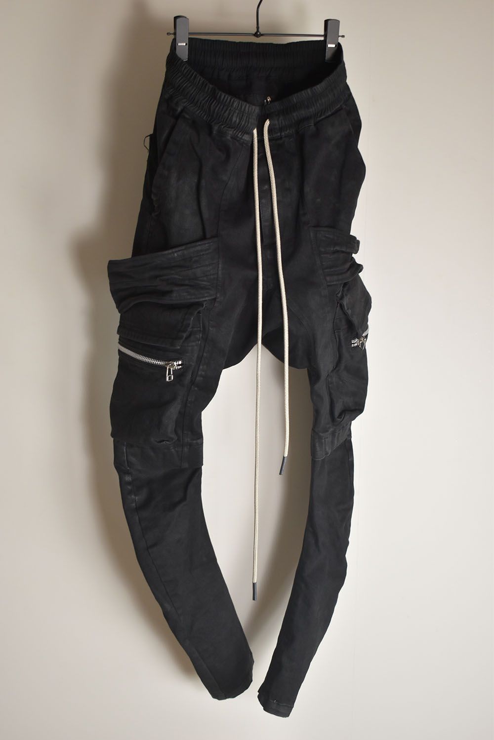 《2025AW先行予約》Denim Coating Cargo Sarouel Skinny"Black" / デニムコーティングカーゴサルエルスキニー"ブラック"