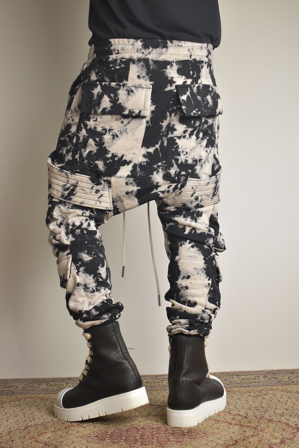 Discharge Pinting Belt Cargo Sarouel Jogger"Black×Ivory" /ディスチャージプリントベルトカーゴサルエルジョガー"ブラック×アイボリー"