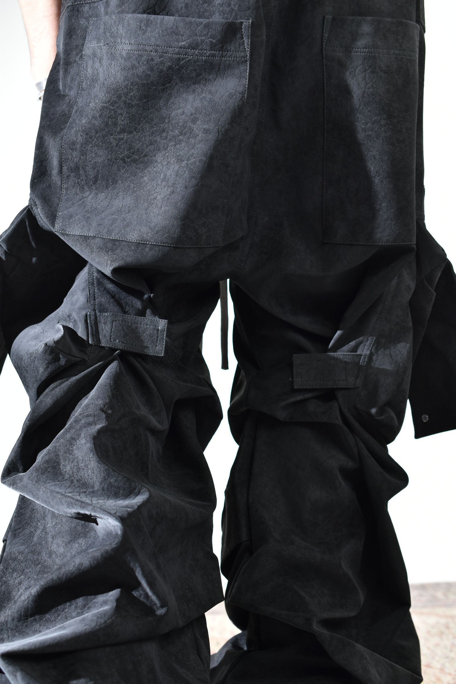 Vegan Suede Leather Cargo Pants"Black" / ヴィーガンスウェードレザーカーゴパンツ "ブラック"