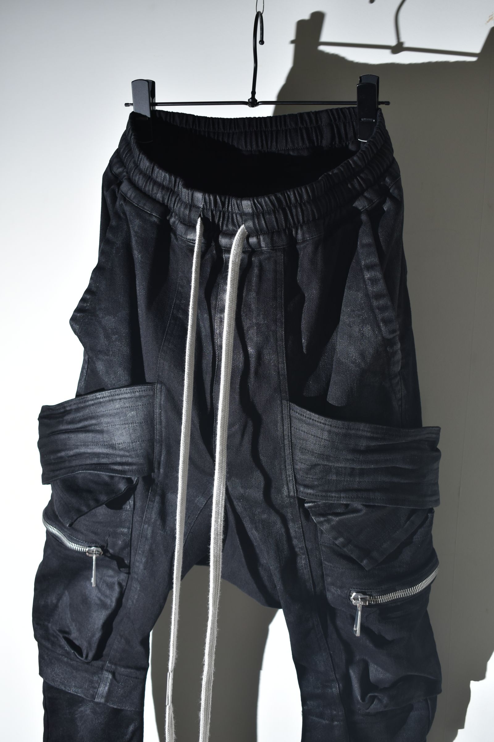 Strtch Denim Coatiing Cargo Sarouel Skinny"Black" / ストレッチデニムコーティングカーゴサルエルスキニー"ブラック"