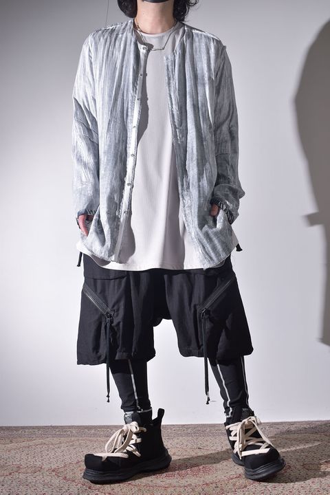 2面で楽しみたいガーゼシャツ