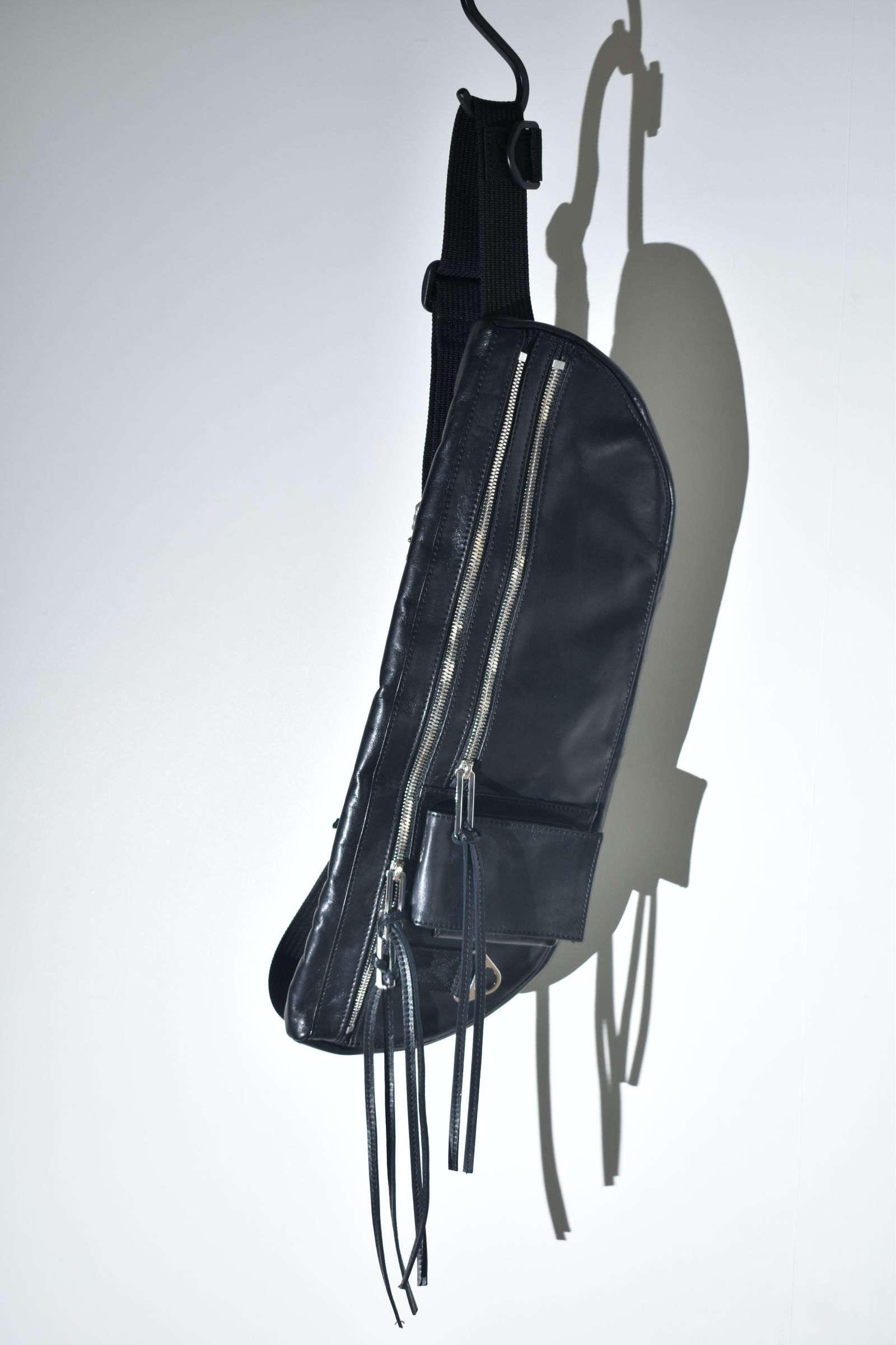 Leather Body Bag"Black" / レザーボディバッグ"ブラック"