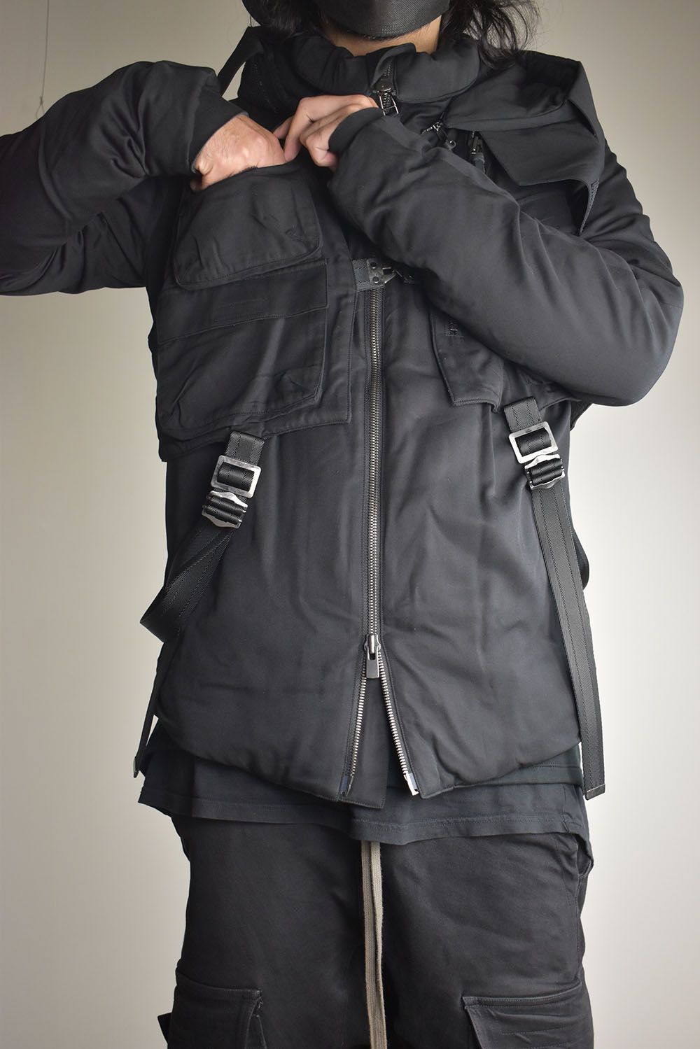 Rayon Twill Vest Hooded Down Jacket "Black" / レーヨンツイルベスト/フードアタッチドダウンジャケット"ブラック"