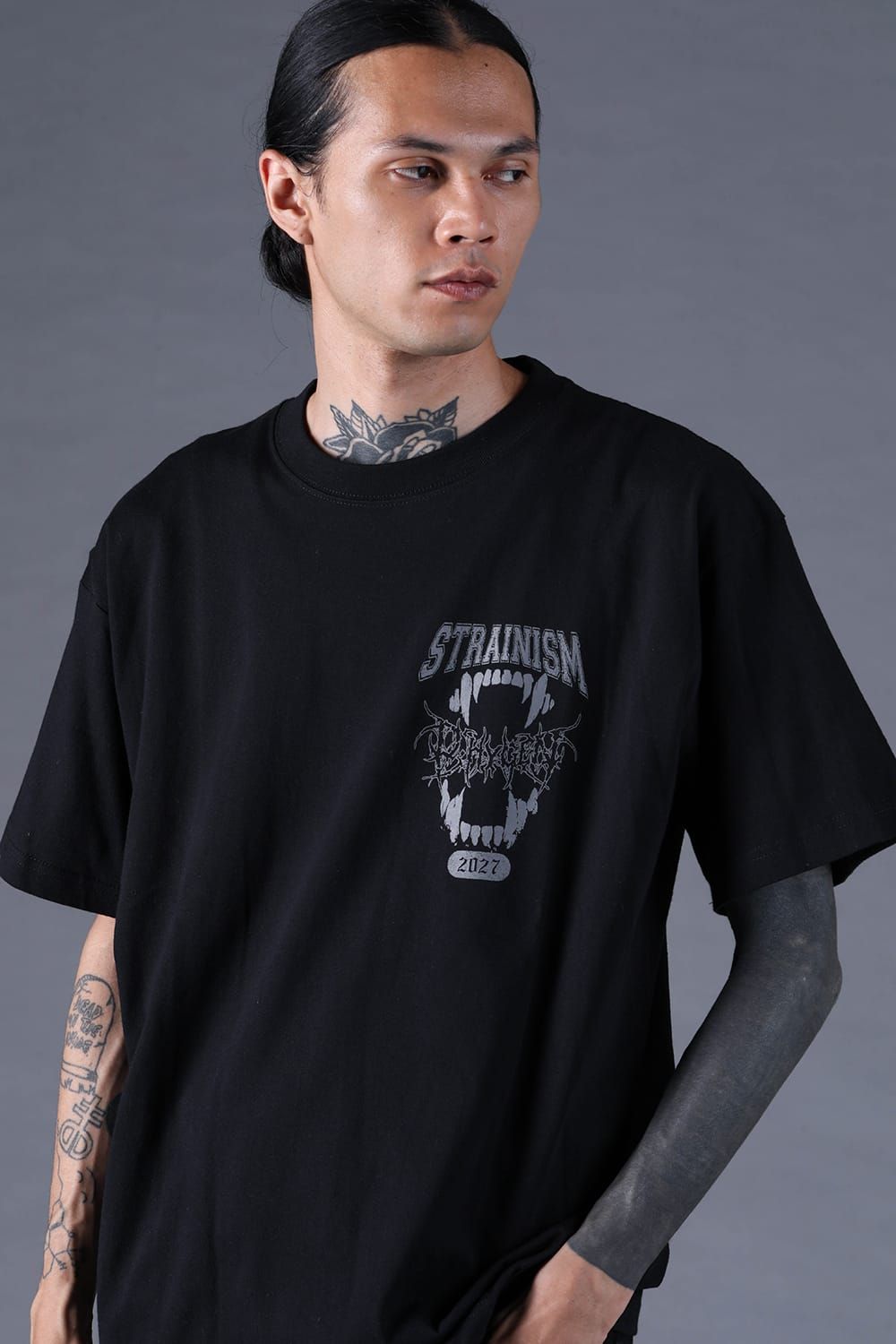 《2027SS先行予約分》Printed T-Shirt: METAL & COLLEGE LOGO "Black" / プリントTee  -Metal & College Logo "ブラック"
